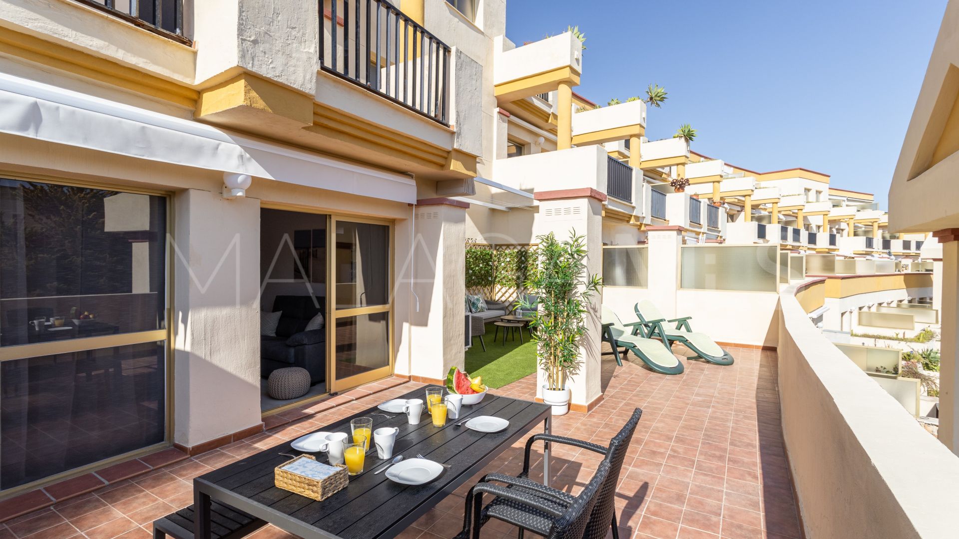 Apartment for sale in Elviria