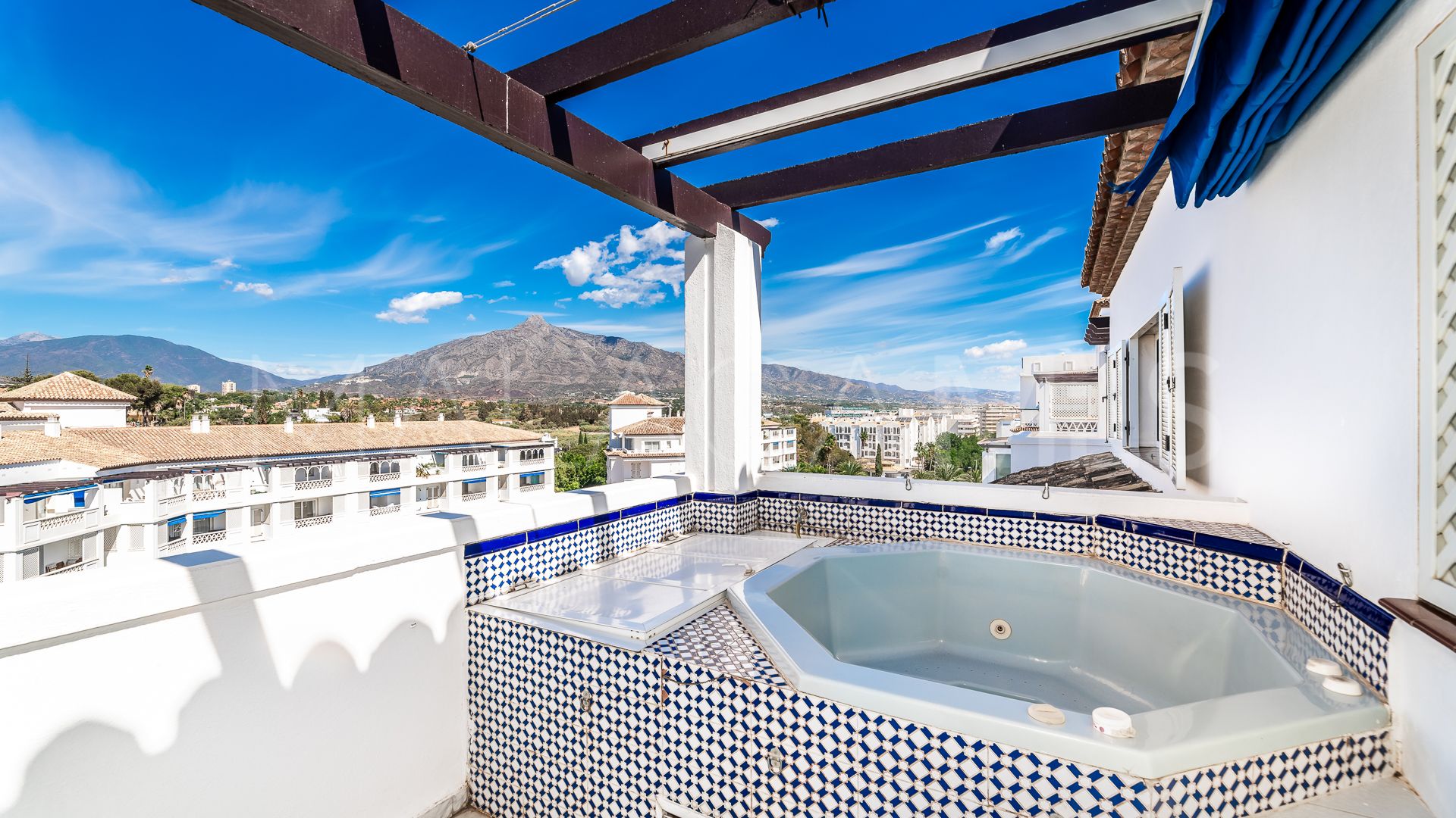 Appartement for sale in Marbella - Puerto Banus