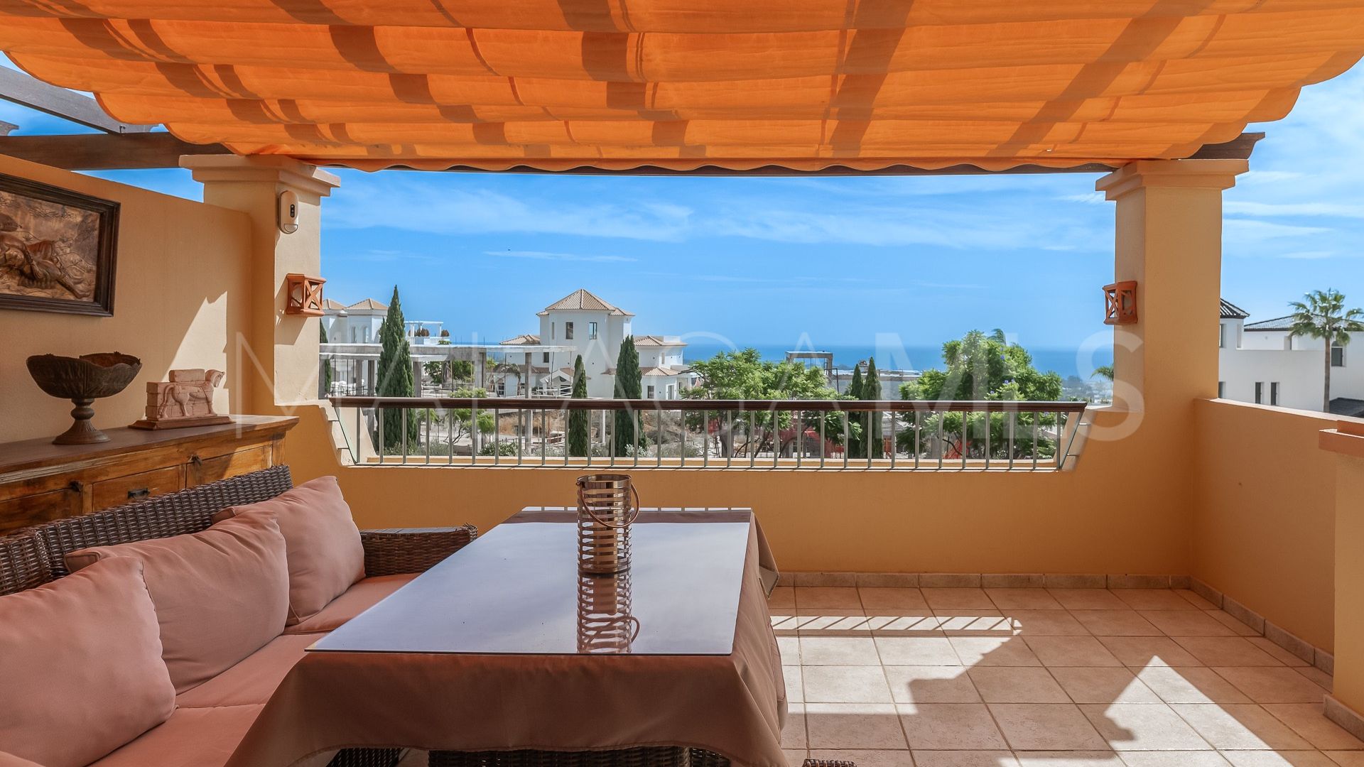 Zweistöckiges penthouse for sale in Los Flamingos Golf