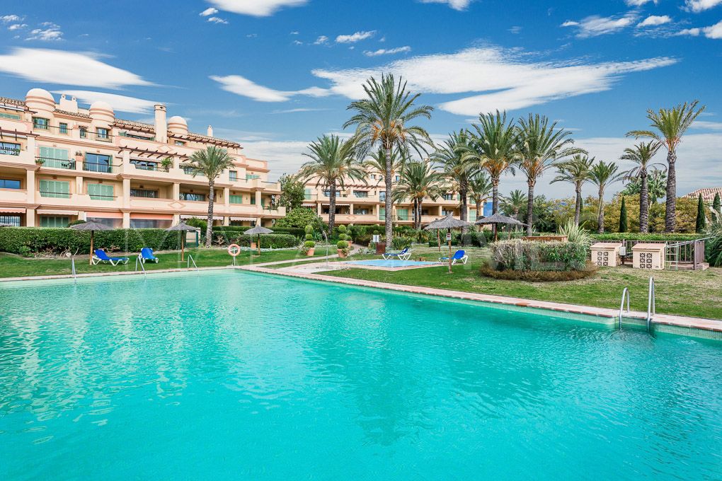 For sale duplex penthouse in Los Flamingos Golf