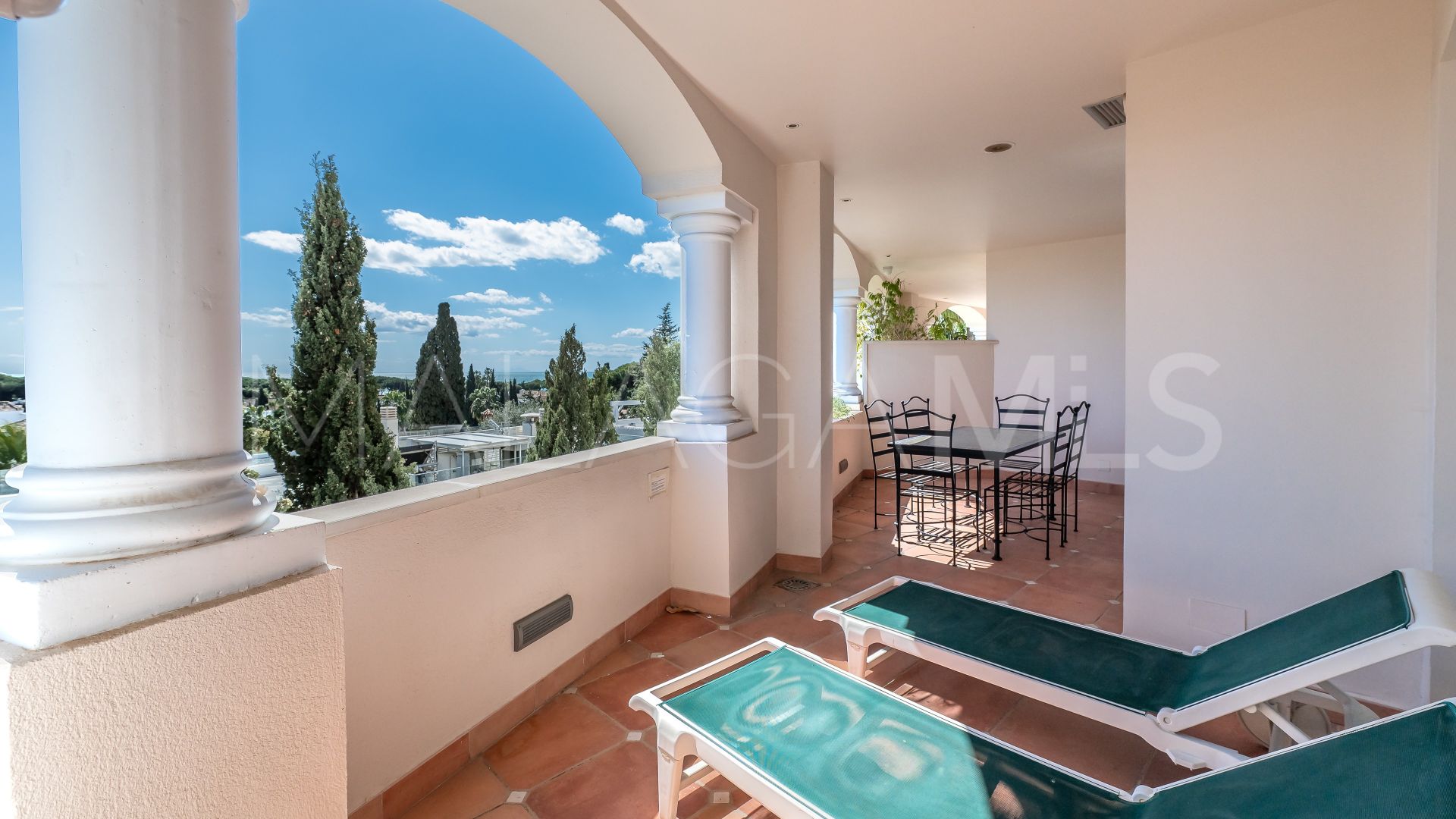 2 bedrooms Beach Side Golden Mile apartment for sale