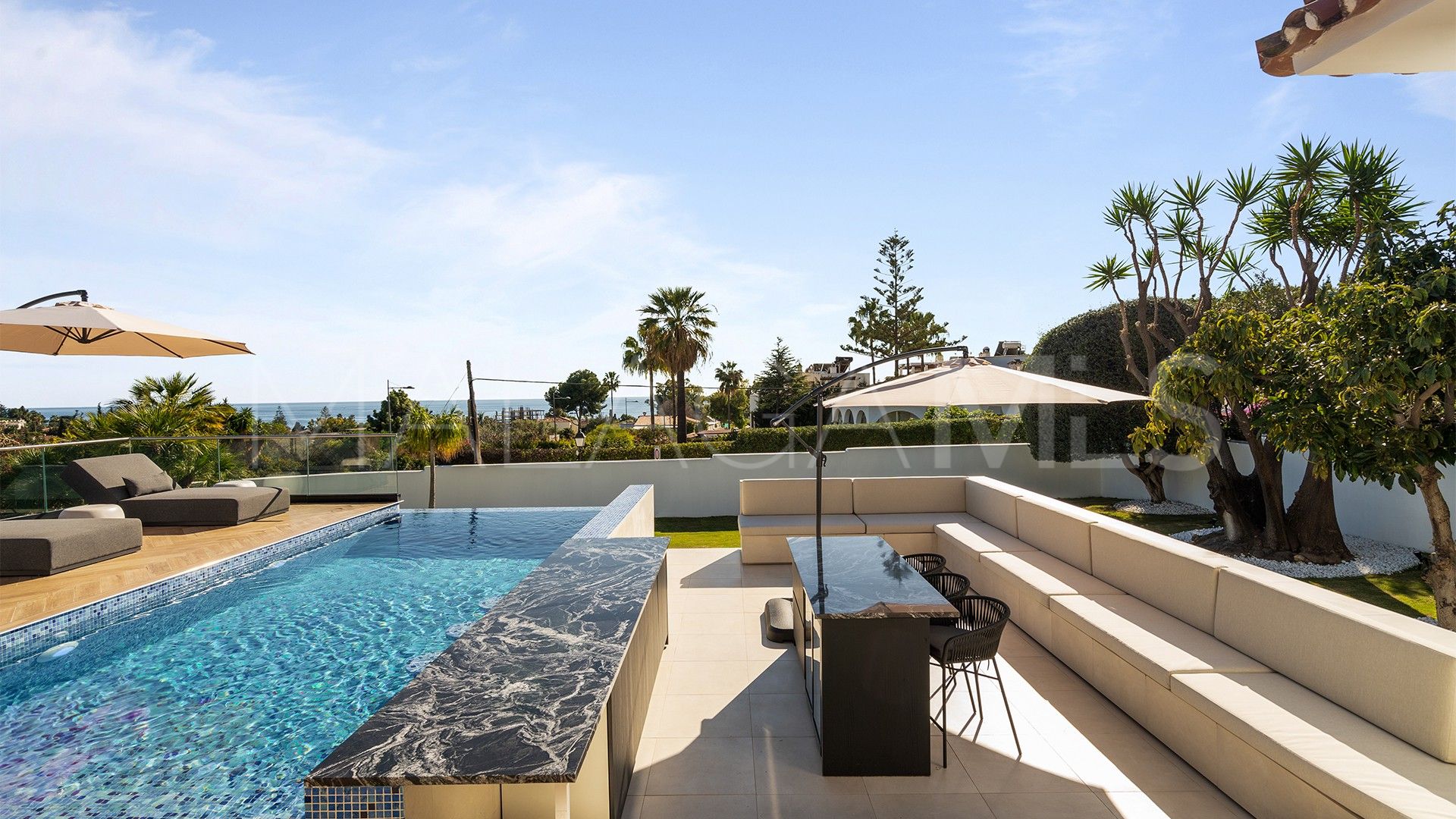 Villa for sale in Rio Real