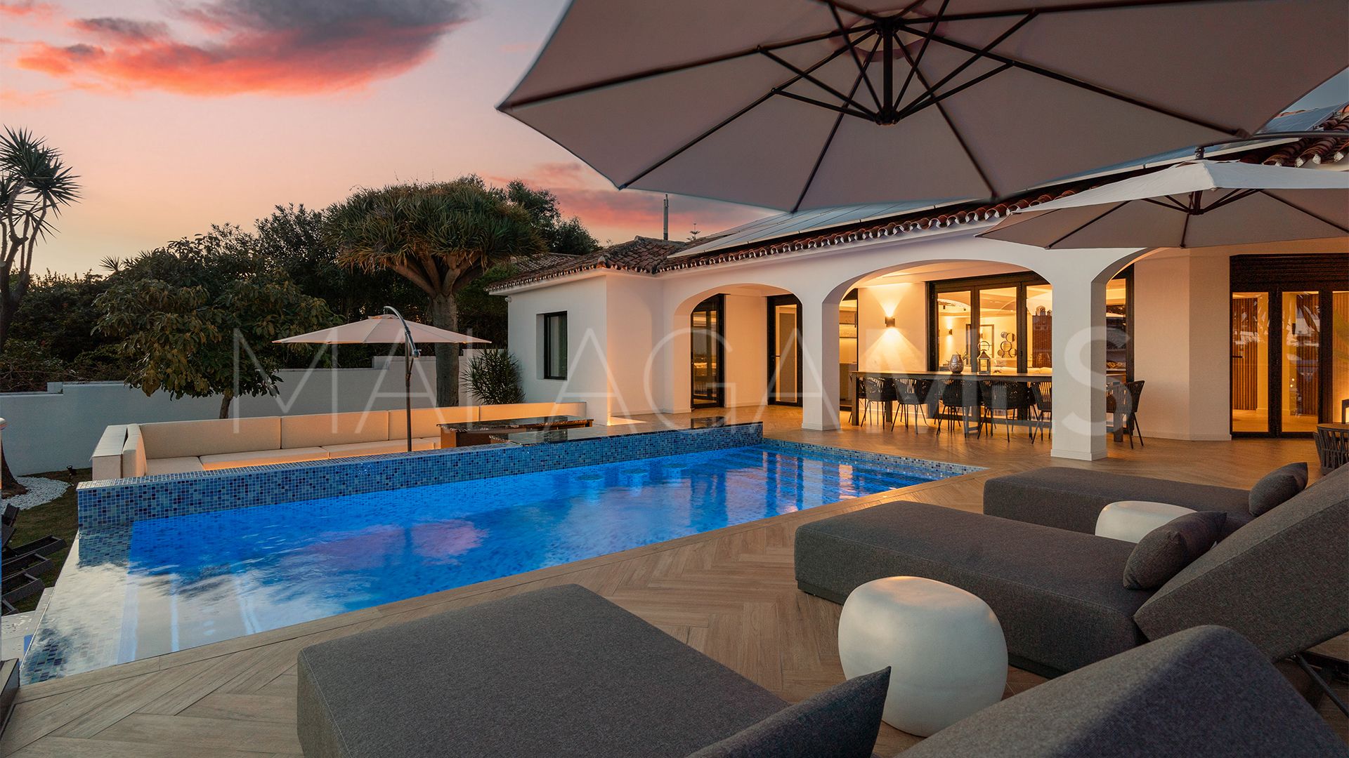 Villa for sale in Rio Real
