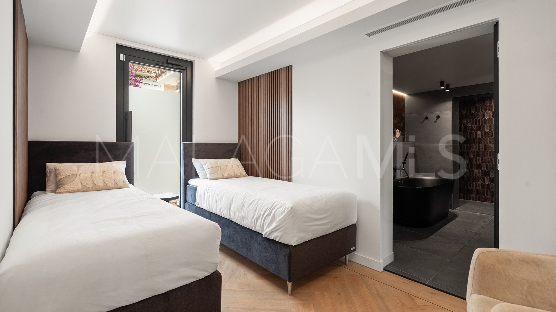 Villa for sale in Rio Real