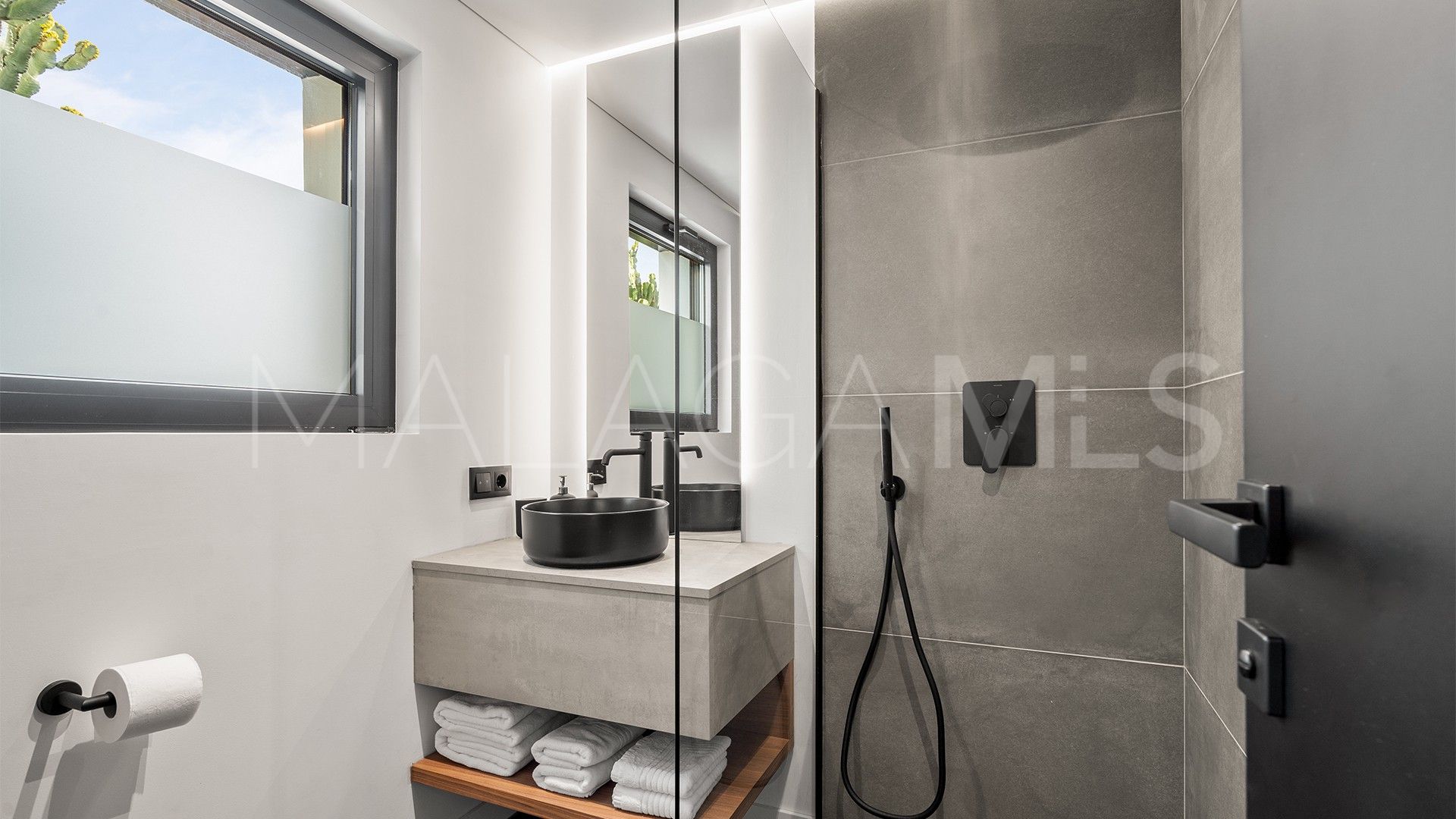 Villa for sale in Rio Real