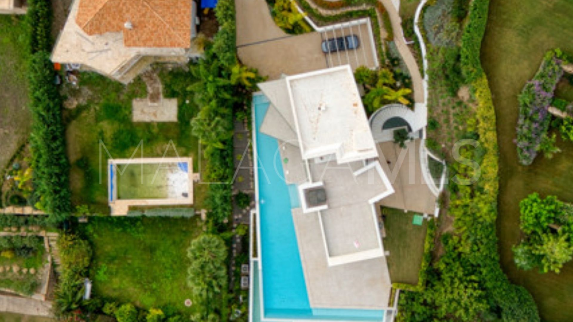 For sale villa in Los Flamingos Golf with 4 bedrooms