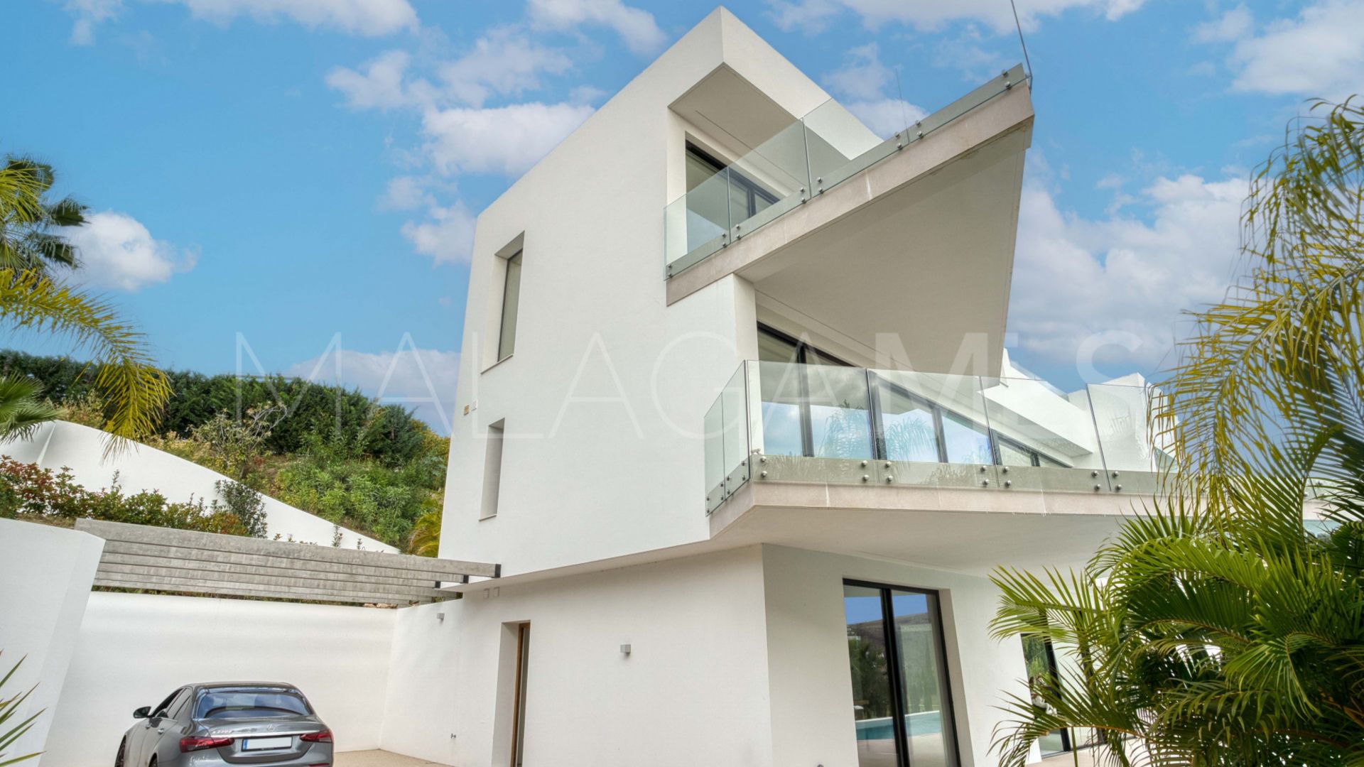 For sale villa in Los Flamingos Golf with 4 bedrooms