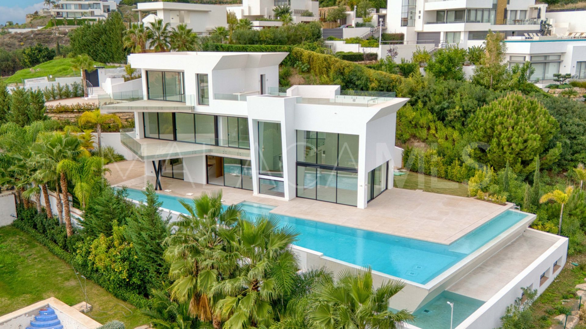 For sale villa in Los Flamingos Golf with 4 bedrooms
