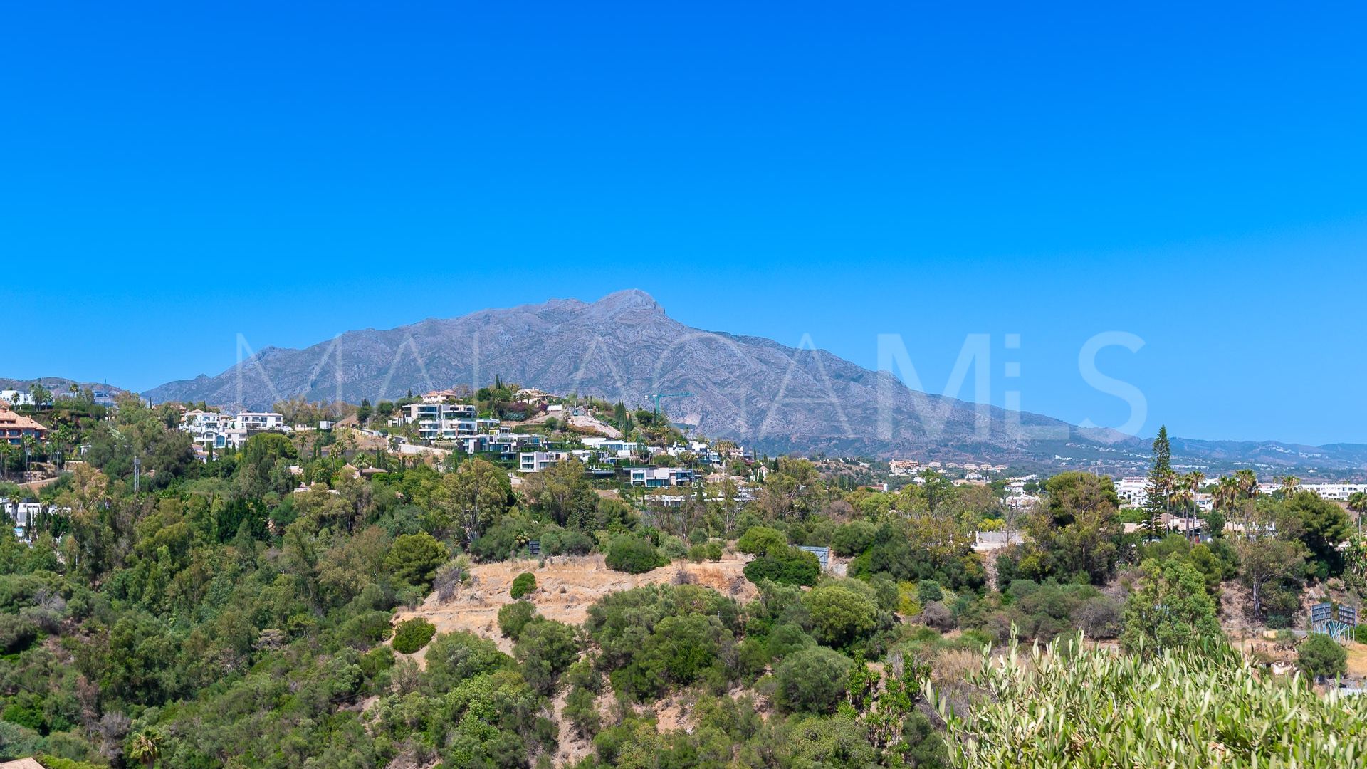 Parhus for sale in Los Arqueros