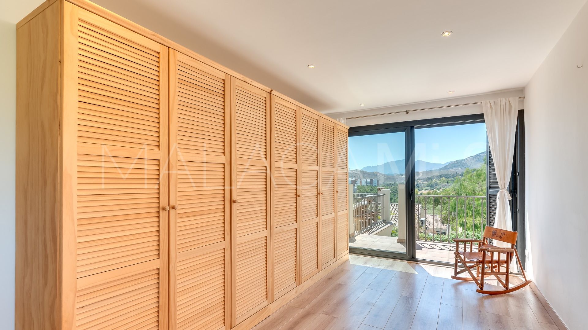 Parhus for sale in Los Arqueros