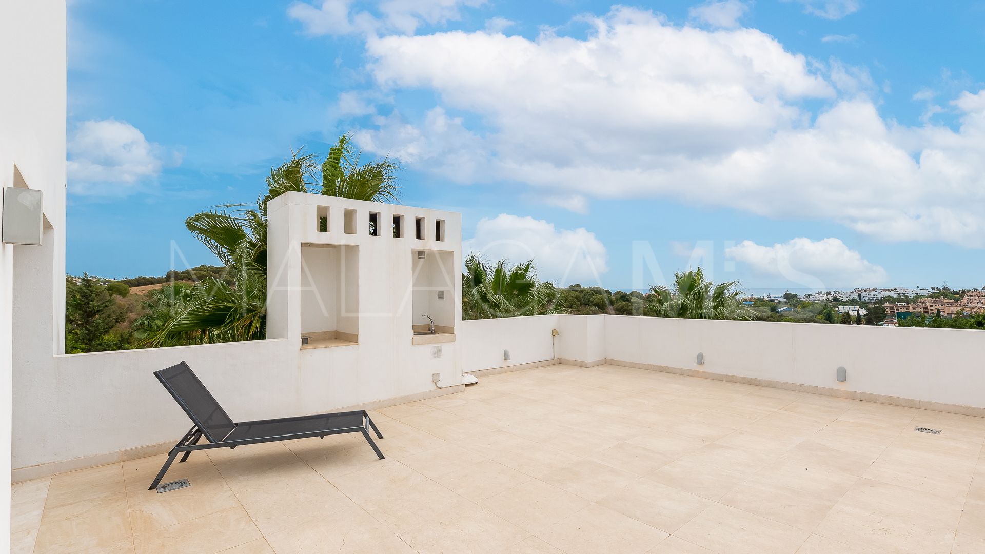 Villa for sale in Paraiso Alto