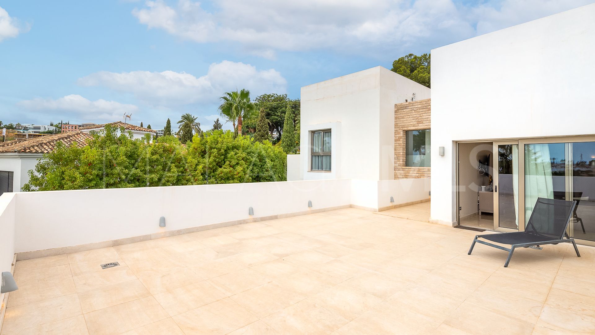 Villa for sale in Paraiso Alto