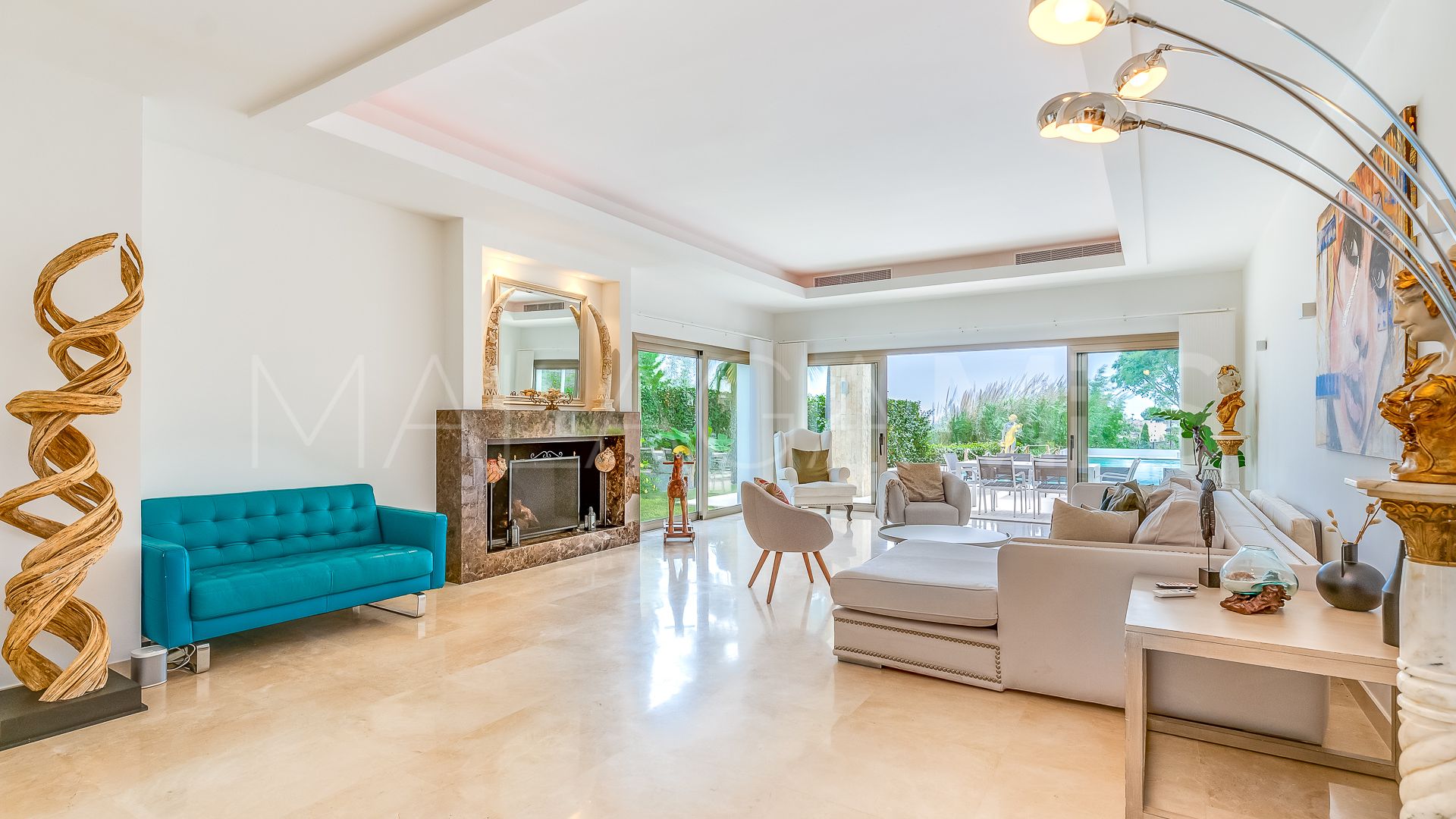 Villa for sale in Paraiso Alto
