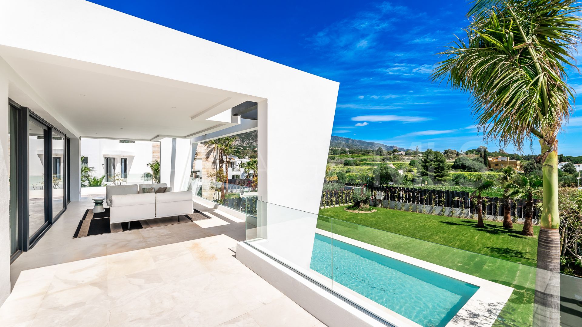 Las Lomas de Marbella, villa a la venta de 5 bedrooms