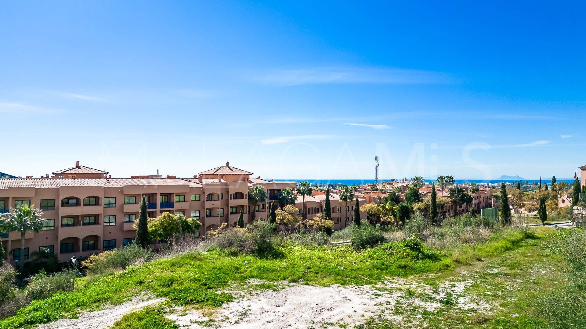 Plot in Los Flamingos Golf for sale