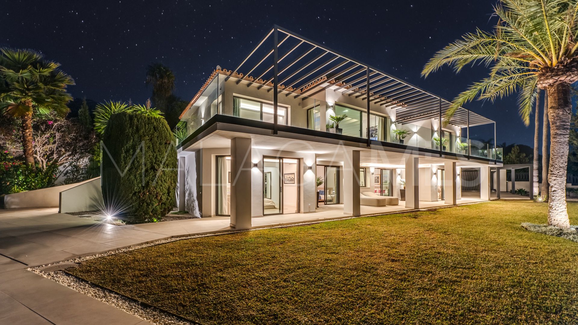 Villa for sale in Nagüeles