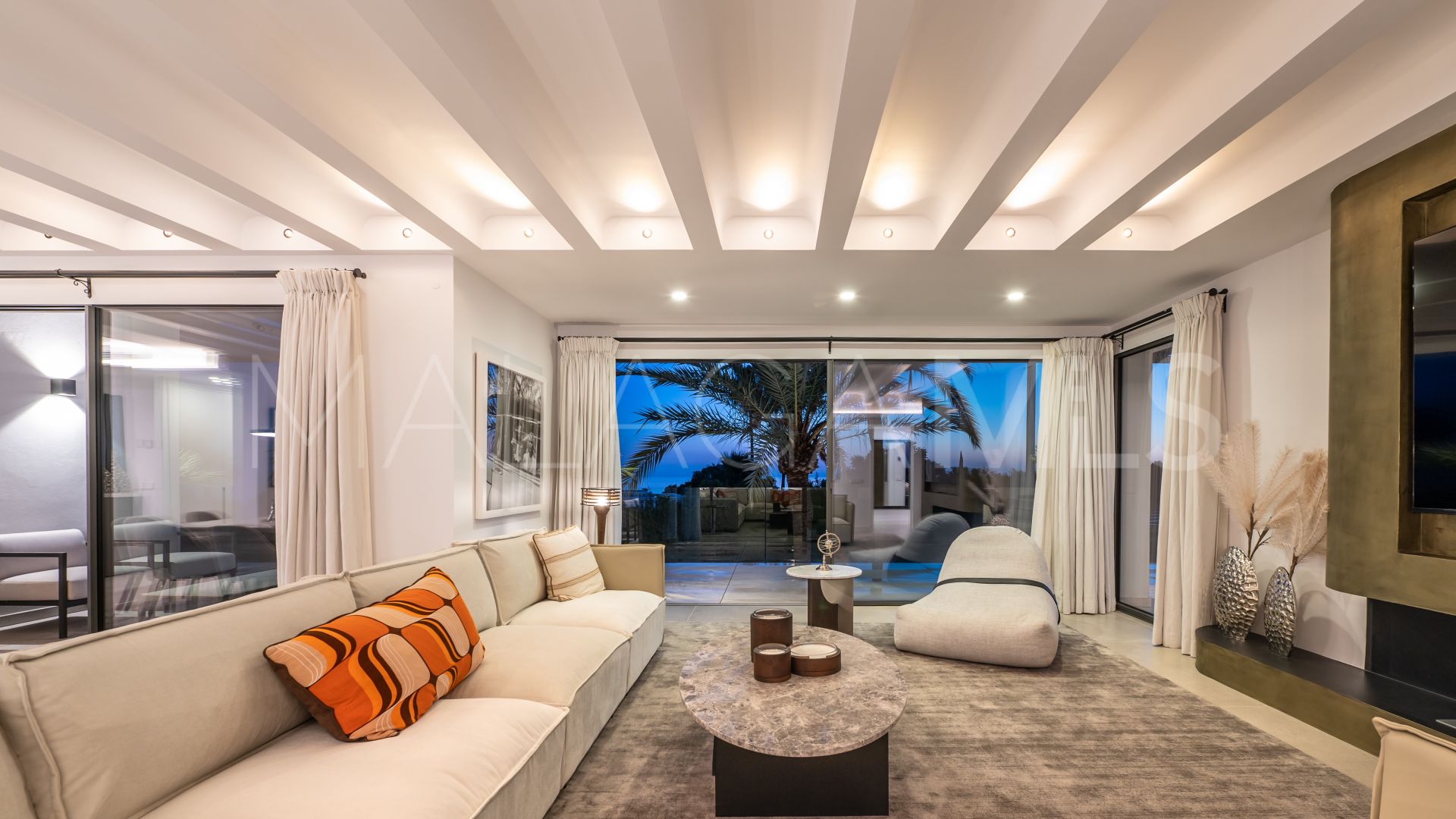 Villa for sale in Nagüeles