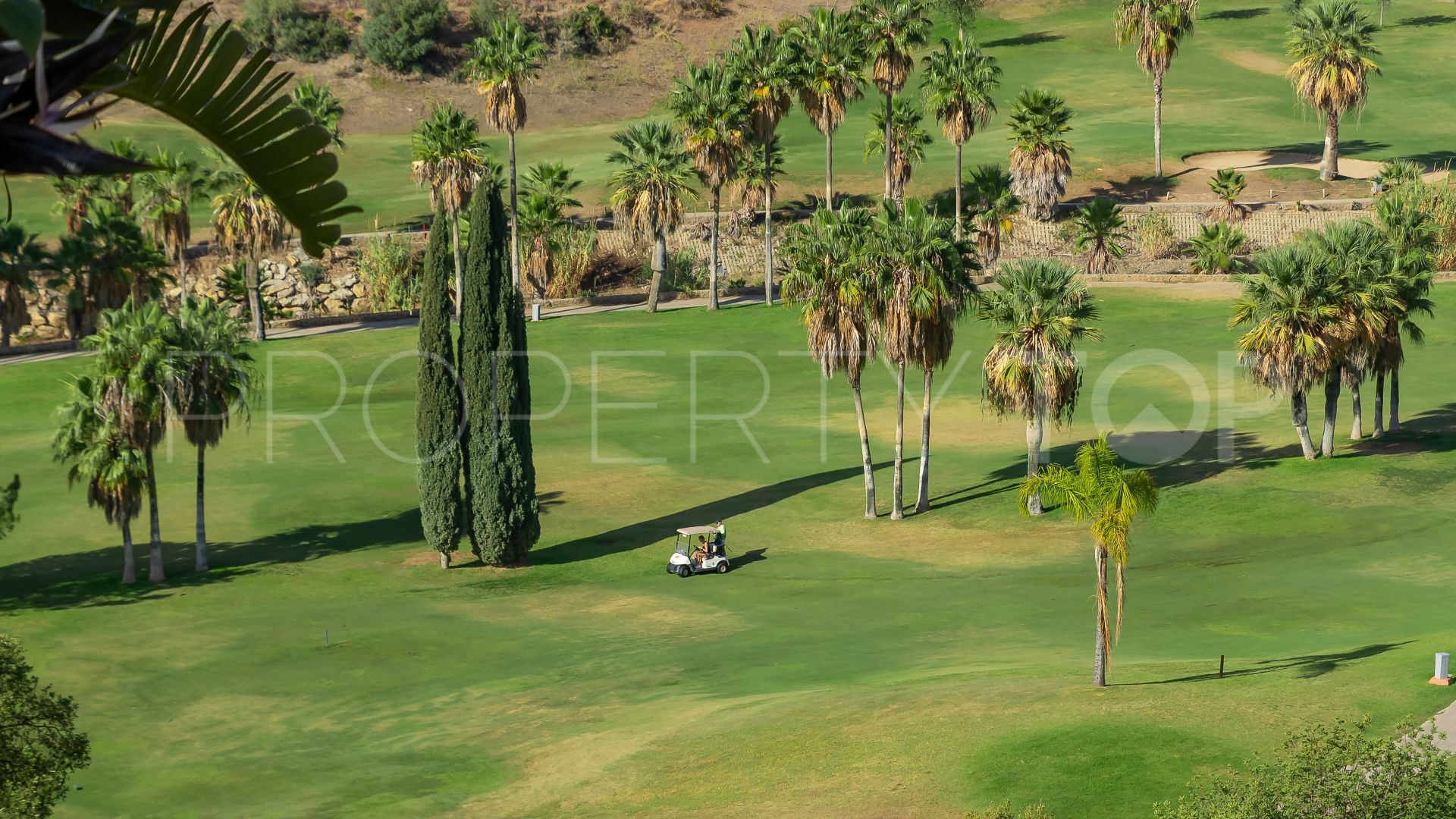 For sale town house in Los Monteros with 2 bedrooms