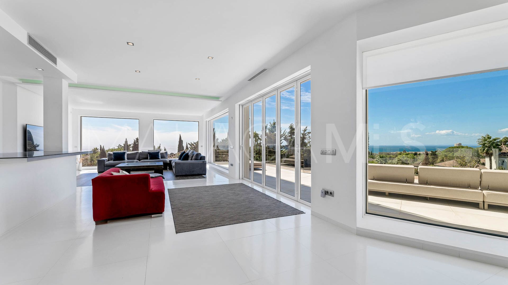 5 bedrooms villa for sale in Hacienda las Chapas