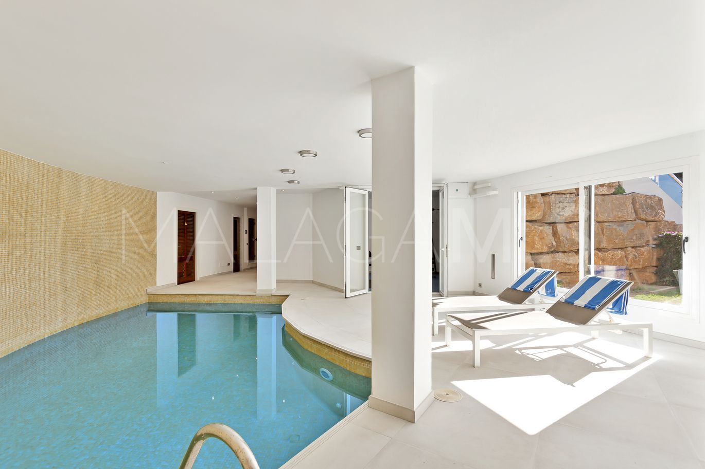 5 bedrooms villa for sale in Hacienda las Chapas