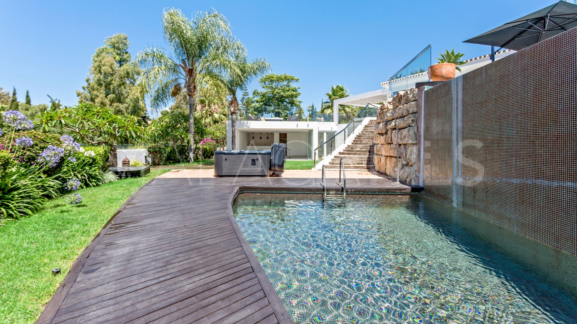 5 bedrooms villa for sale in Hacienda las Chapas