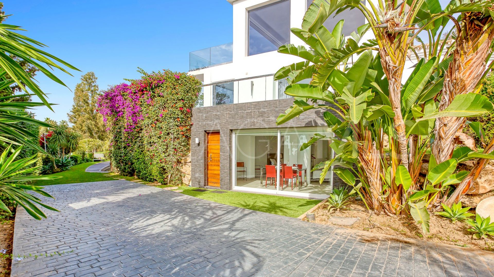 5 bedrooms villa for sale in Hacienda las Chapas