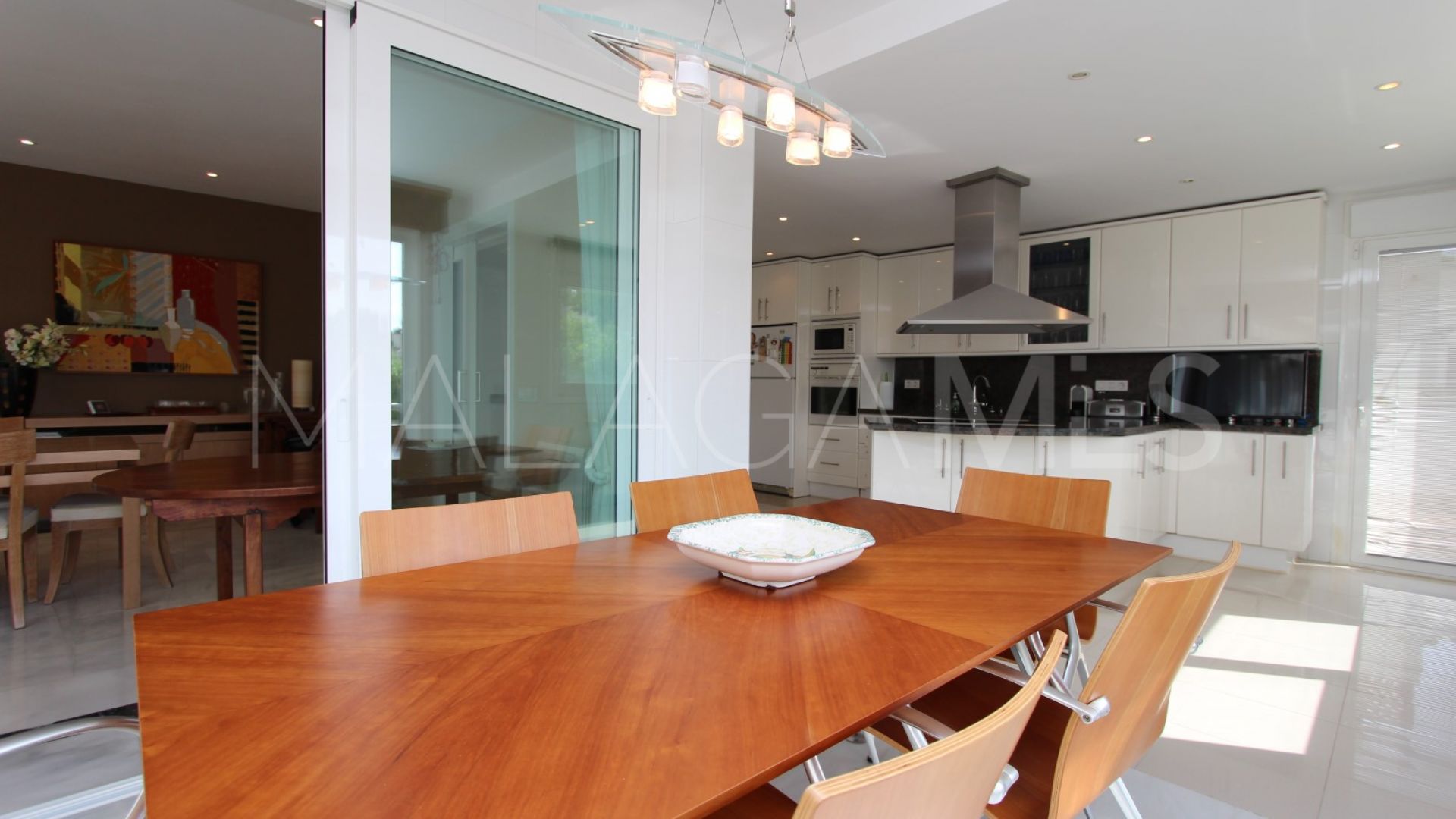 Villa for sale in San Pedro Playa