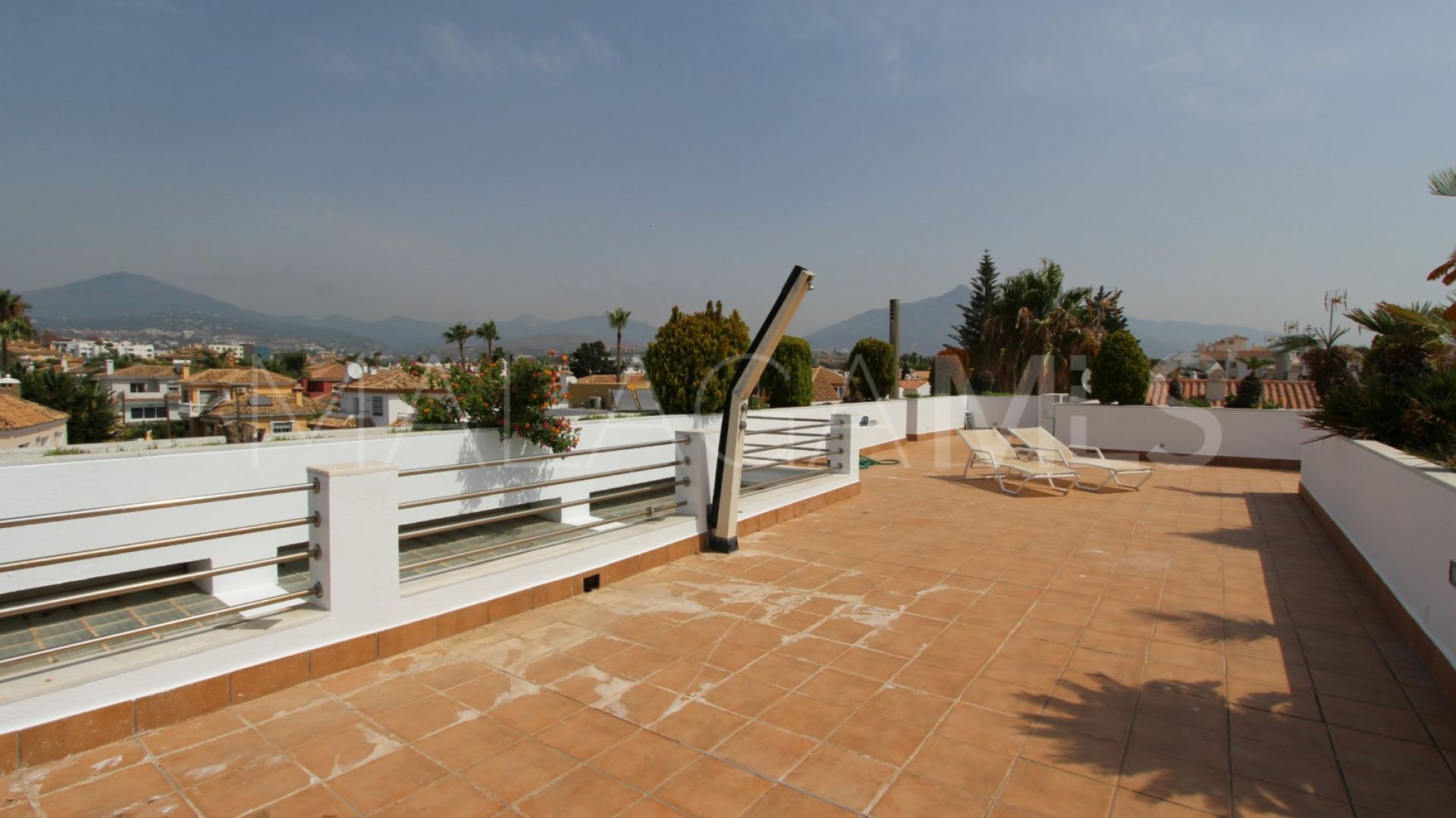 Villa for sale in San Pedro Playa