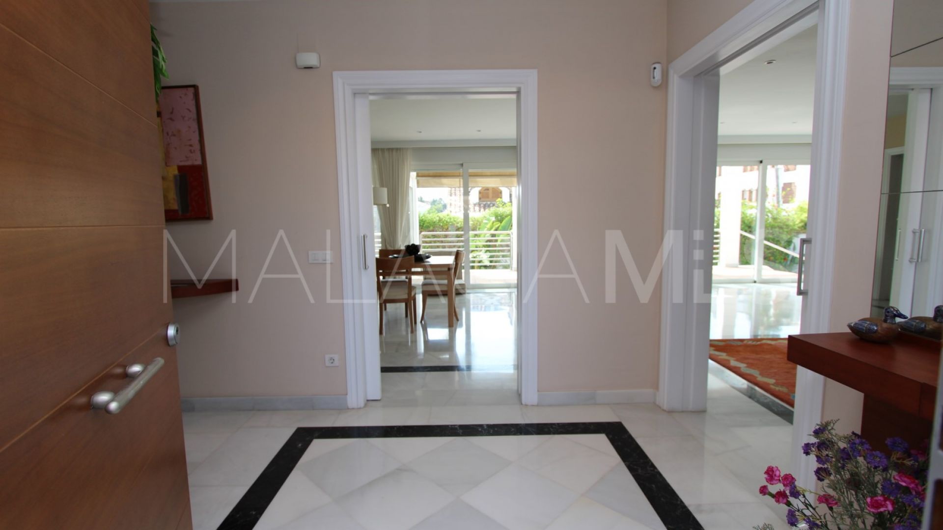 Villa for sale in San Pedro Playa