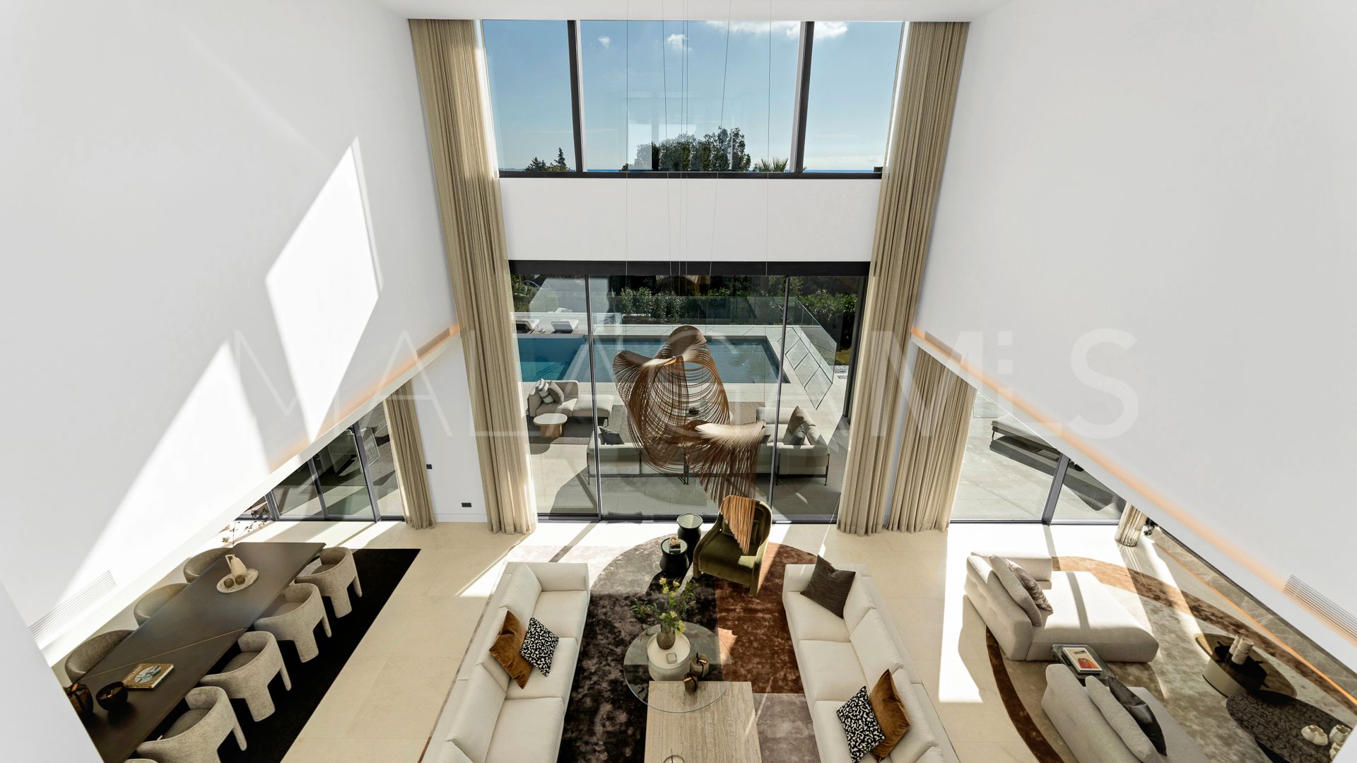 6 bedrooms villa in Cascada de Camojan for sale