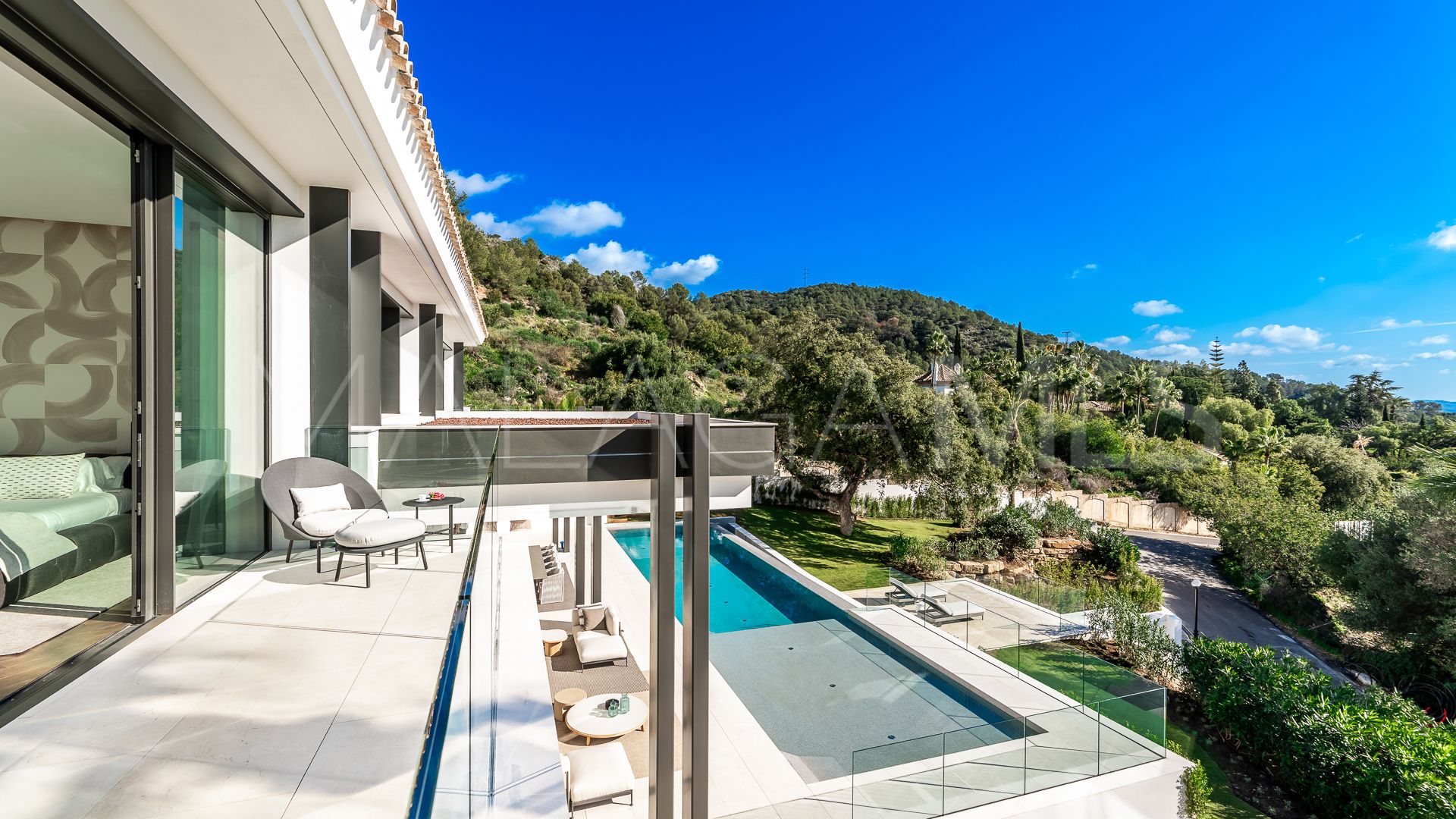 6 bedrooms villa in Cascada de Camojan for sale