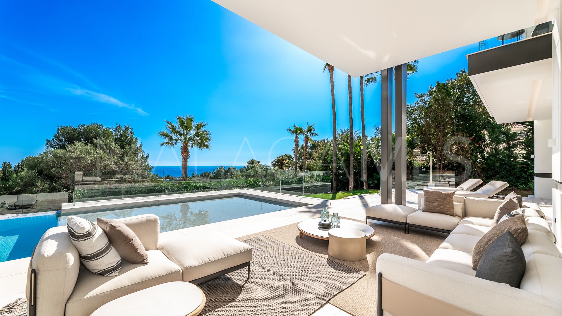 6 bedrooms villa in Cascada de Camojan for sale