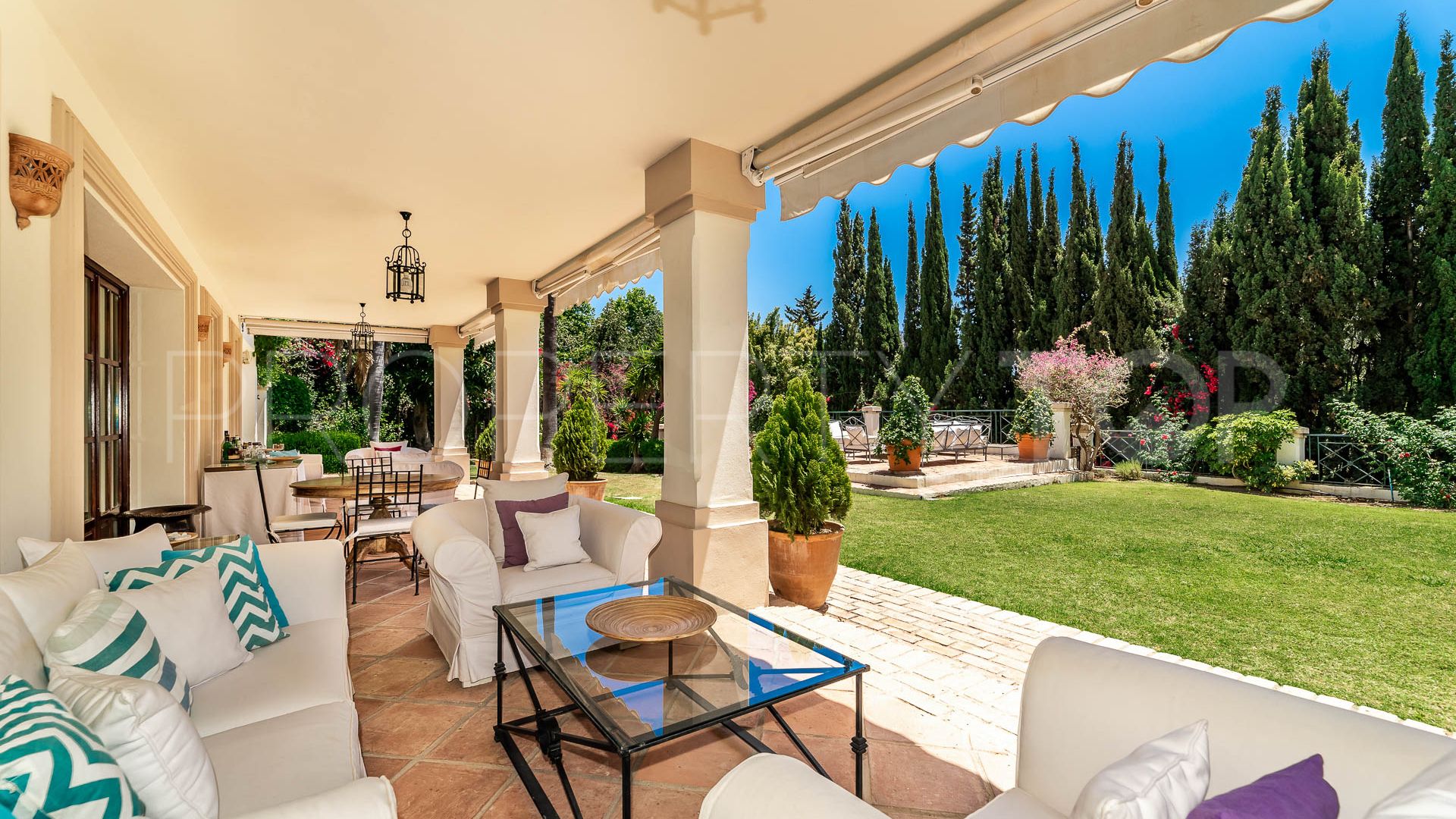 Golden Mile villa for sale