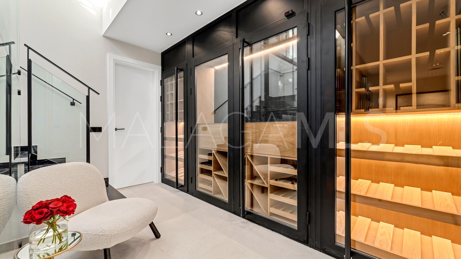 Villa jumelée for sale in Marbella City