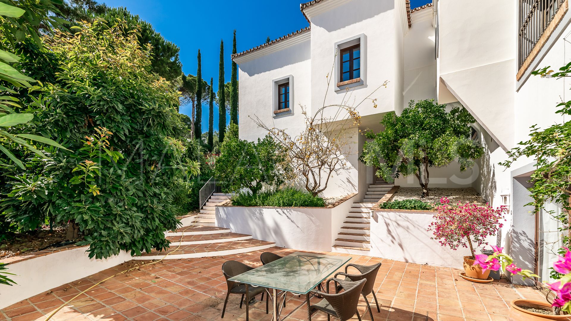 Villa for sale in El Madroñal