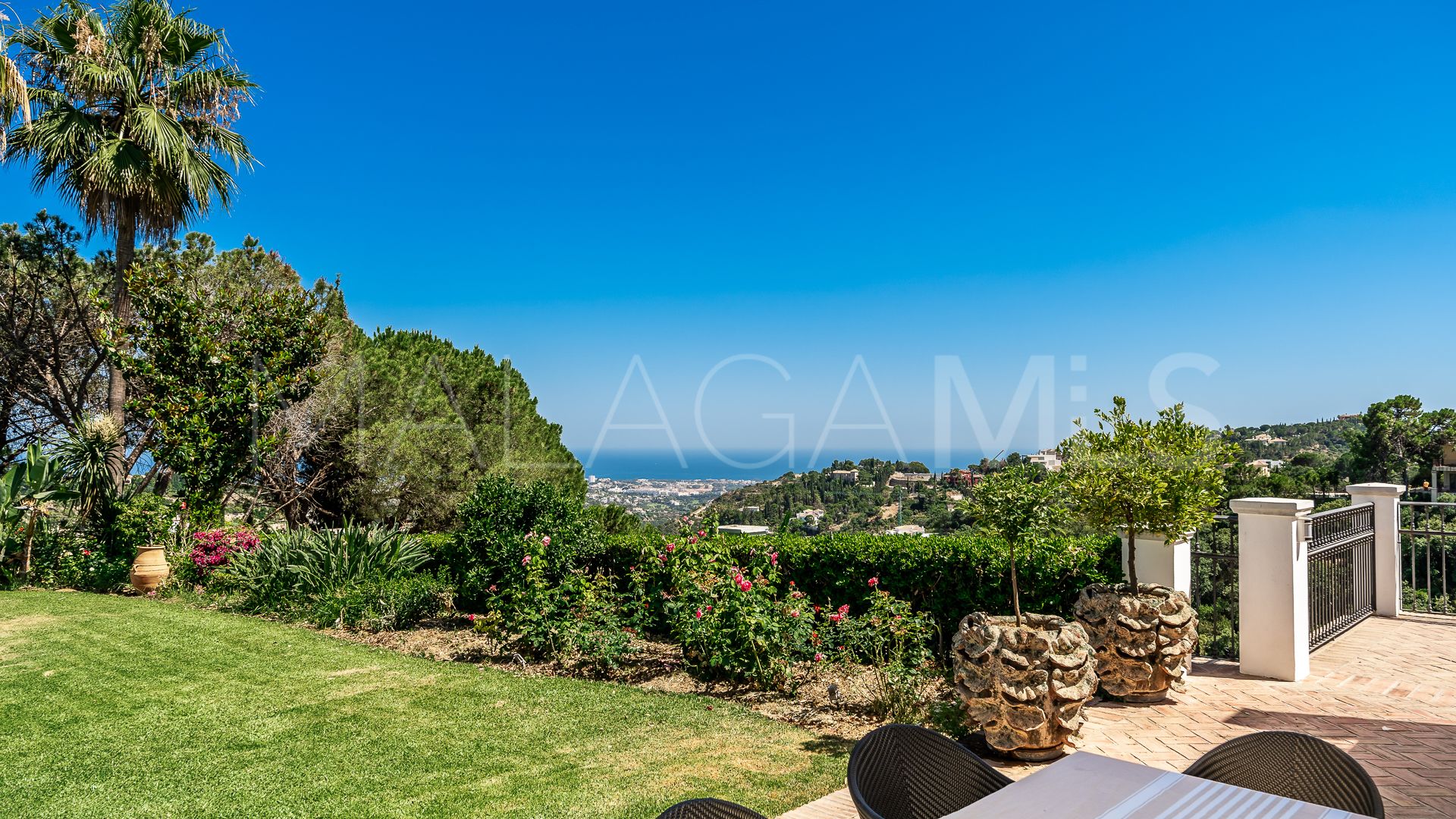 Villa for sale in El Madroñal