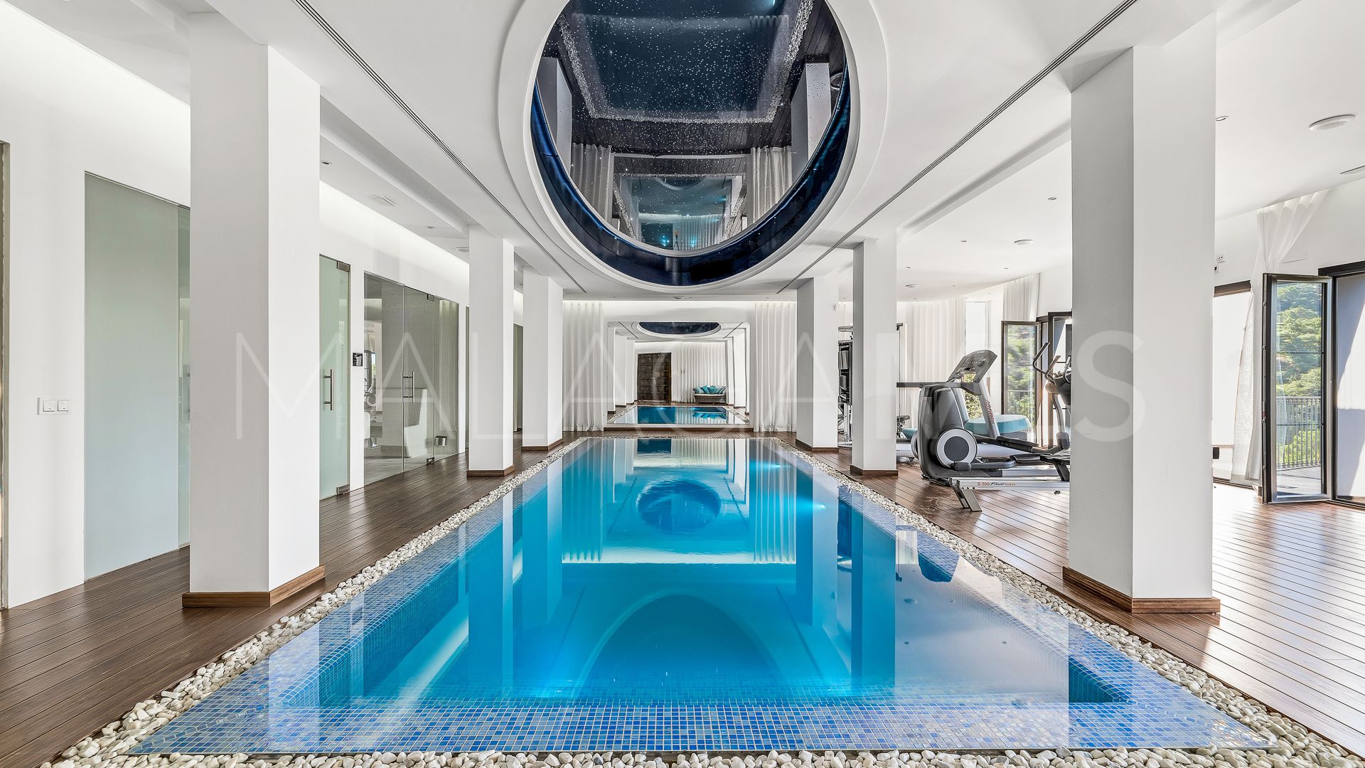 Villa for sale in El Madroñal