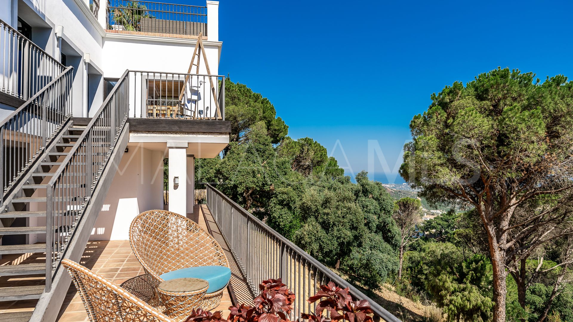 Villa for sale in El Madroñal