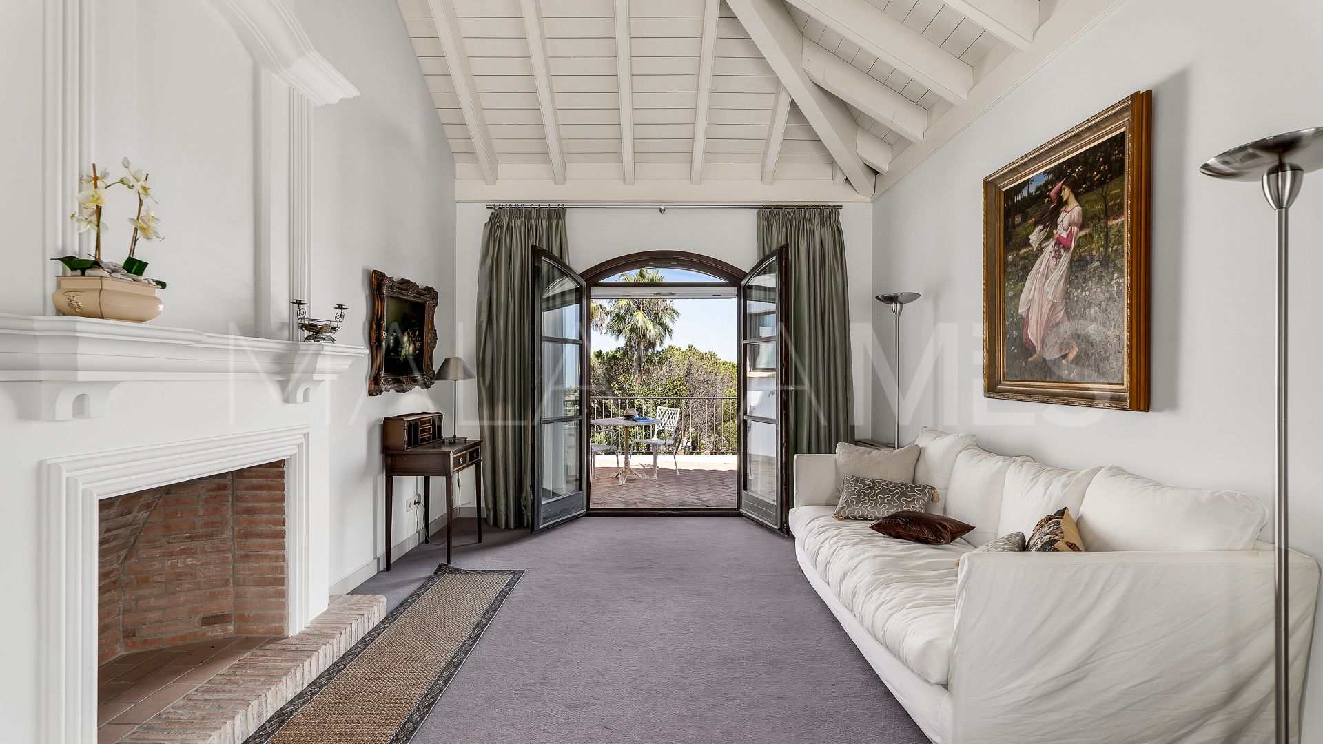 Villa for sale in El Madroñal