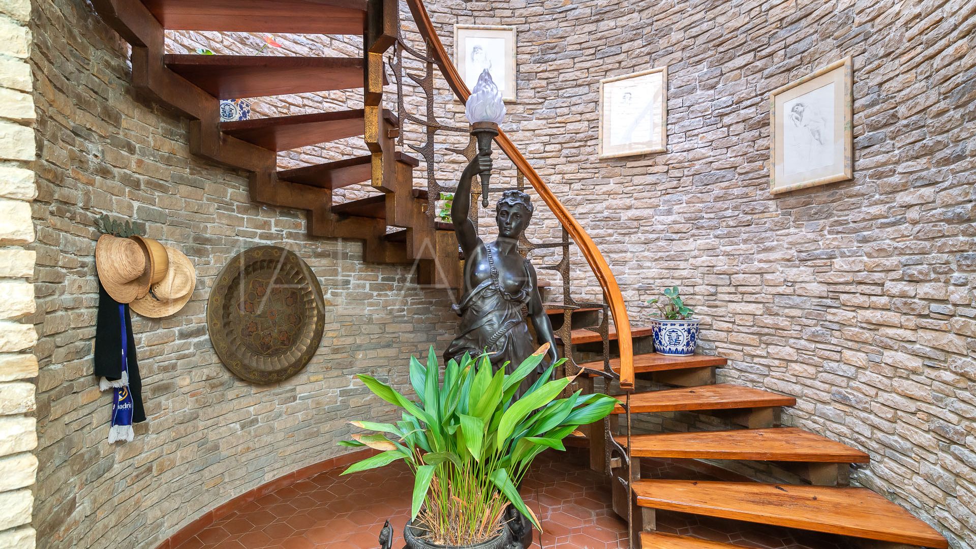 For sale villa in Cabopino