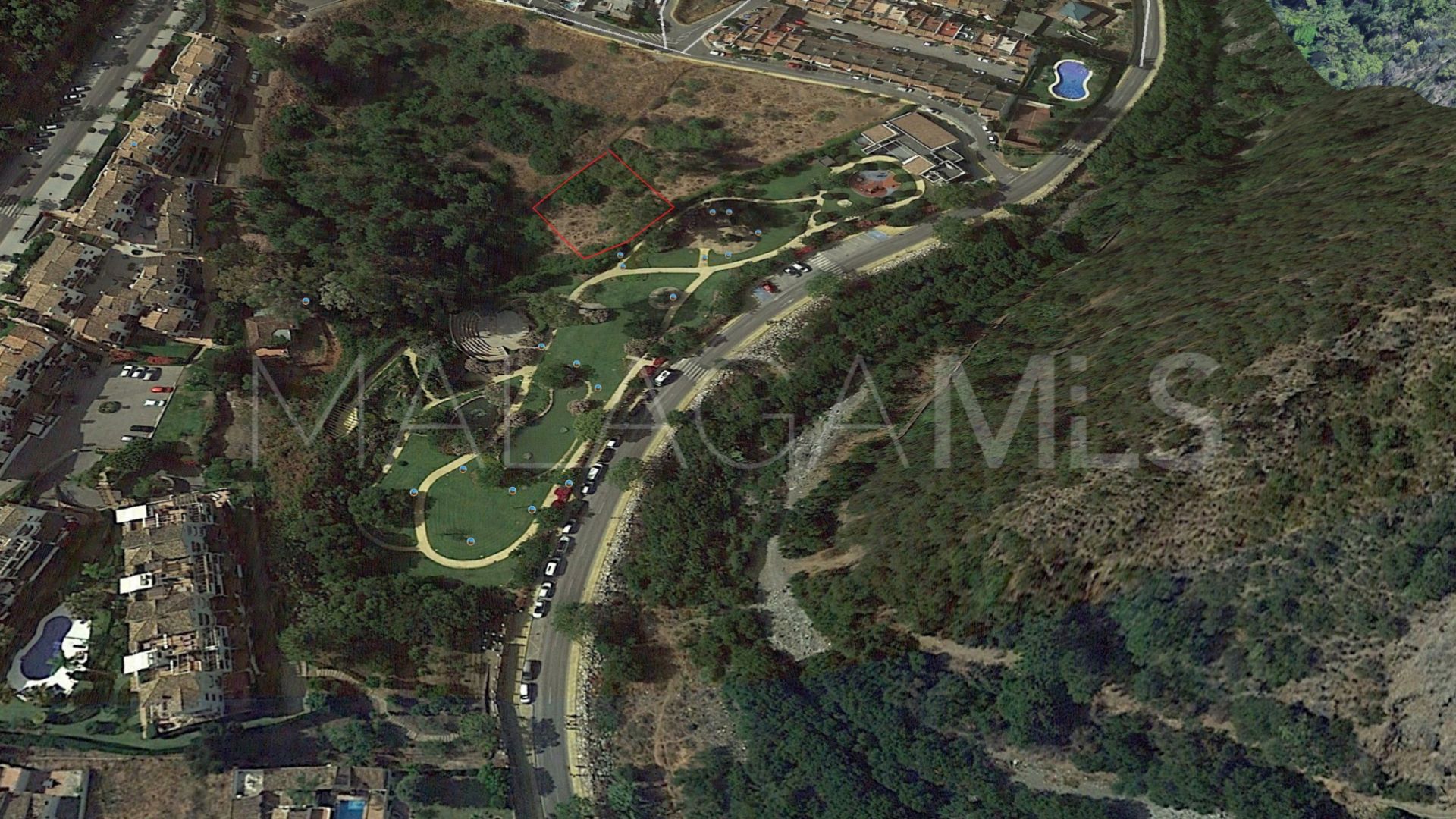 Terrain for sale in Benahavis
