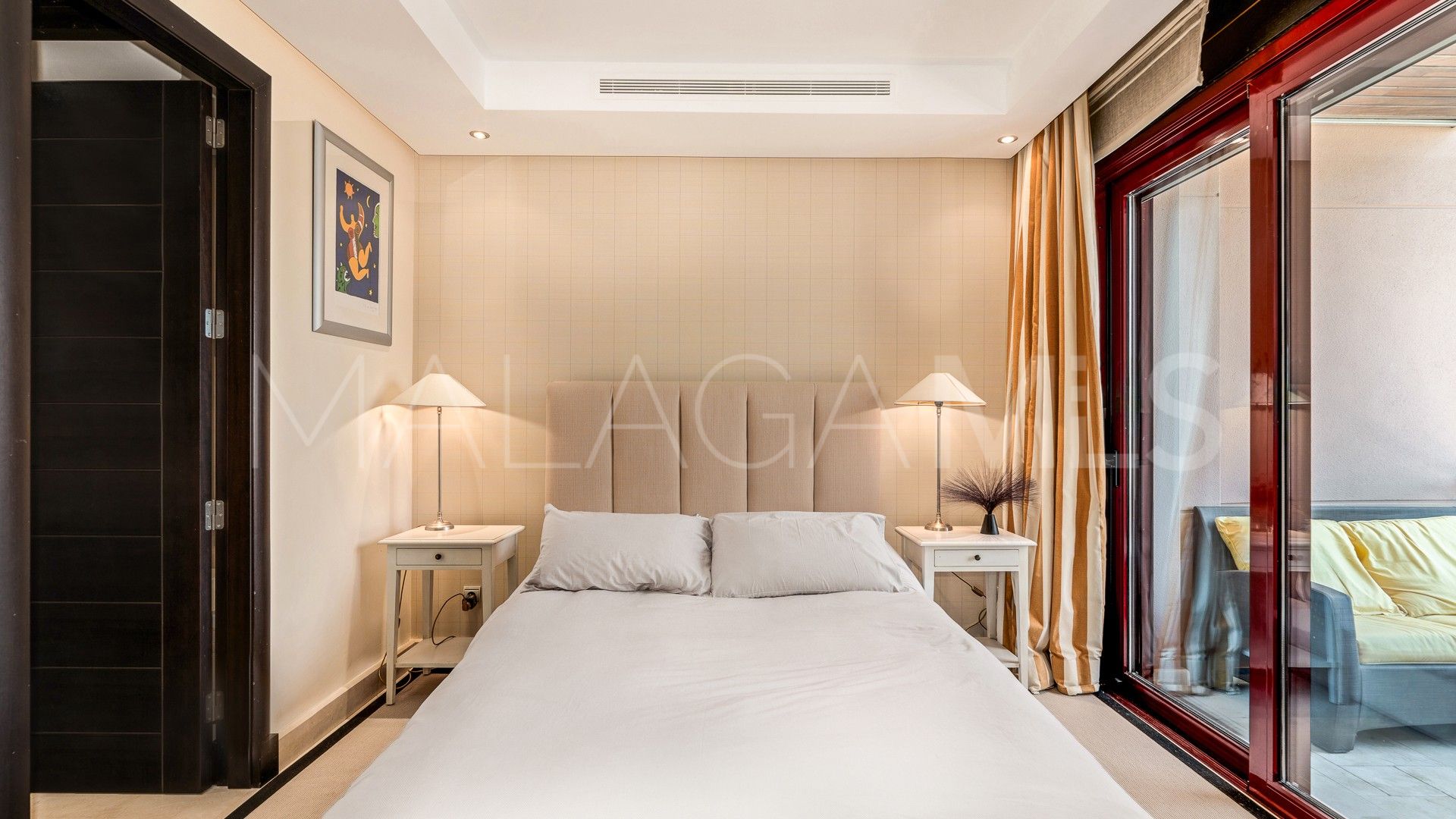 Atico for sale in Marbella - Puerto Banus with 3 bedrooms