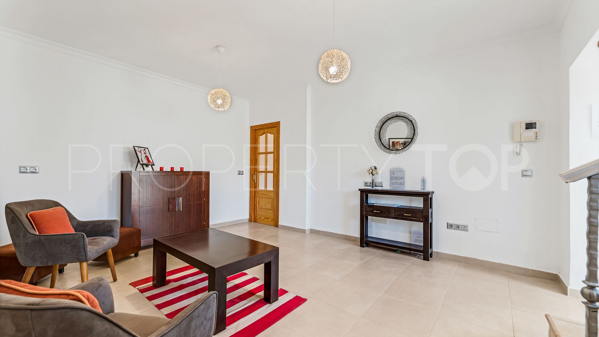 Benahavis, villa con 5 dormitorios a la venta