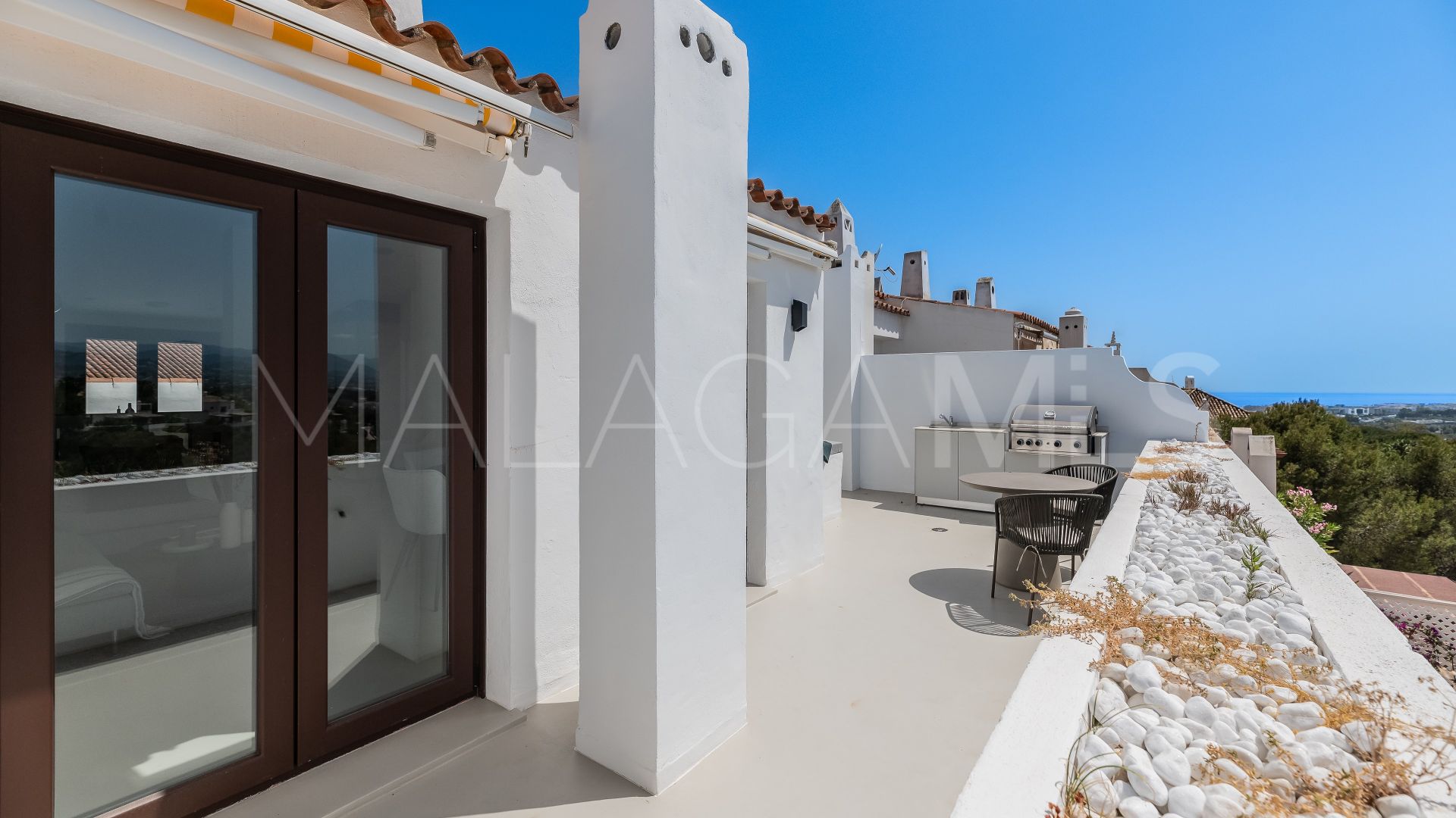 Buy apartamento de 3 bedrooms in Coto Real II