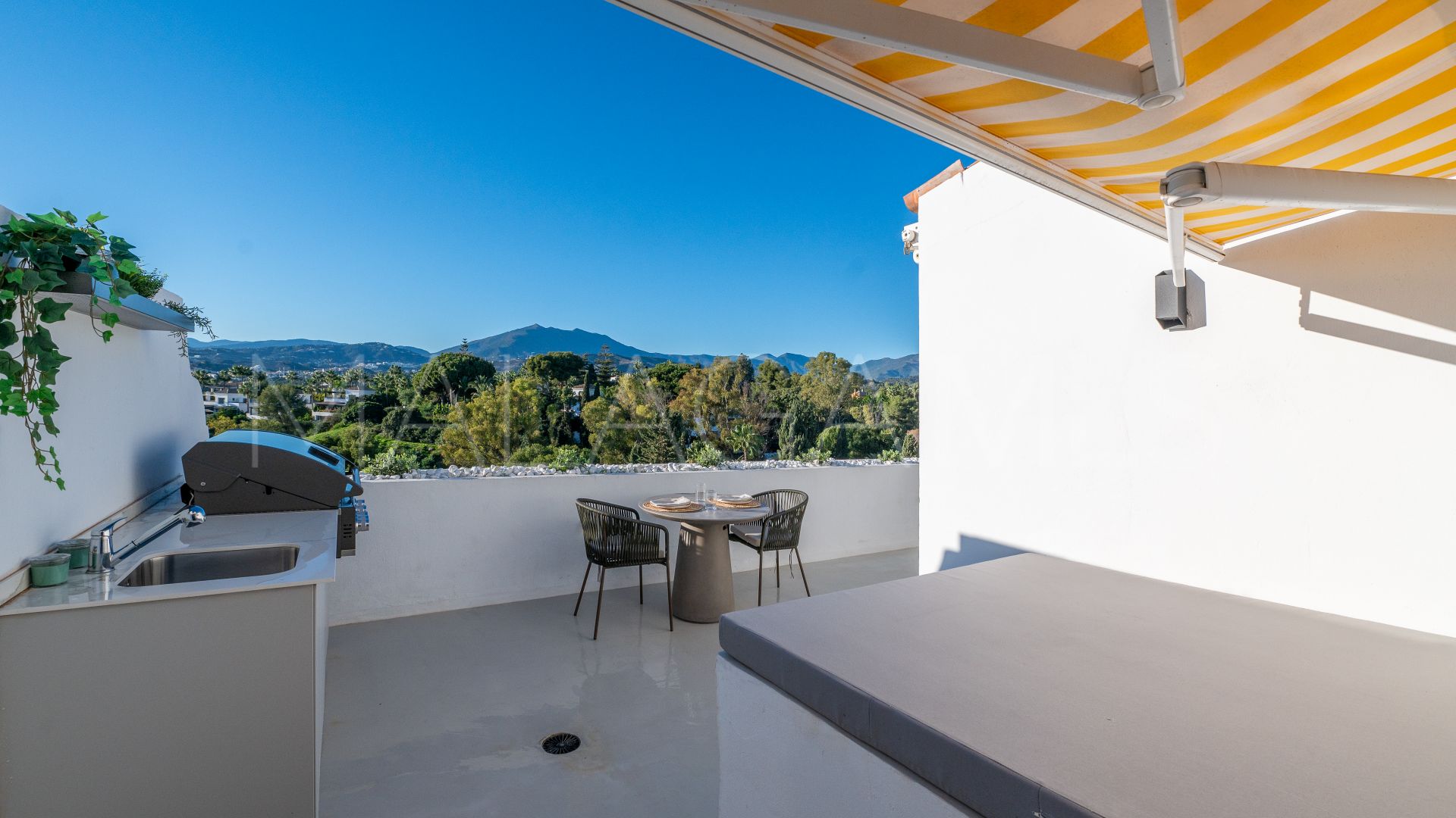 Penthaus for sale in Marbella Goldene Meile