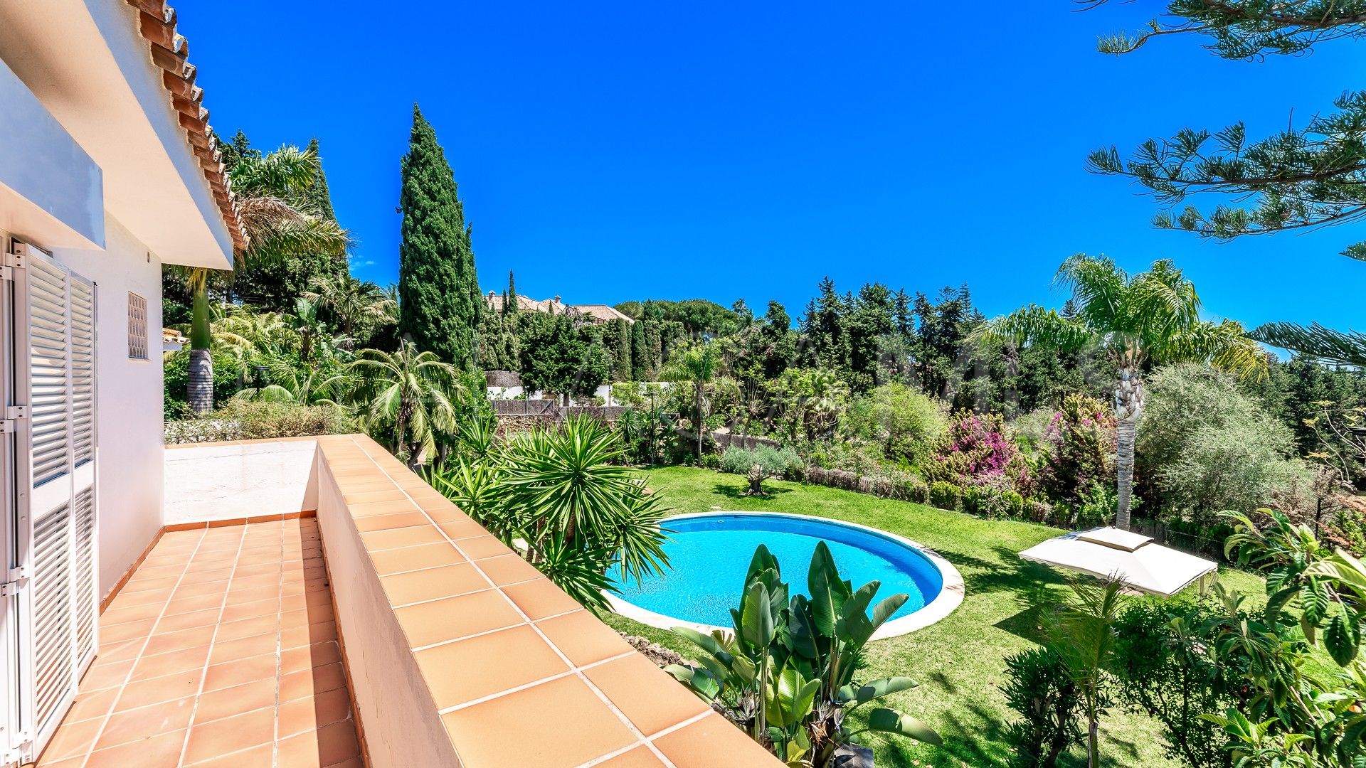 Las Lomas del Marbella Club, villa with 14 bedrooms for sale