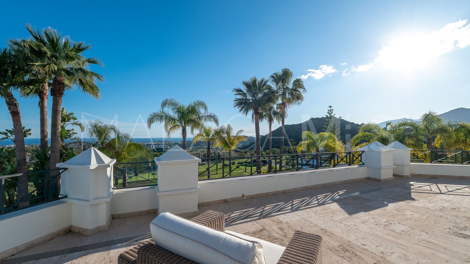 Villa for sale in Los Arqueros