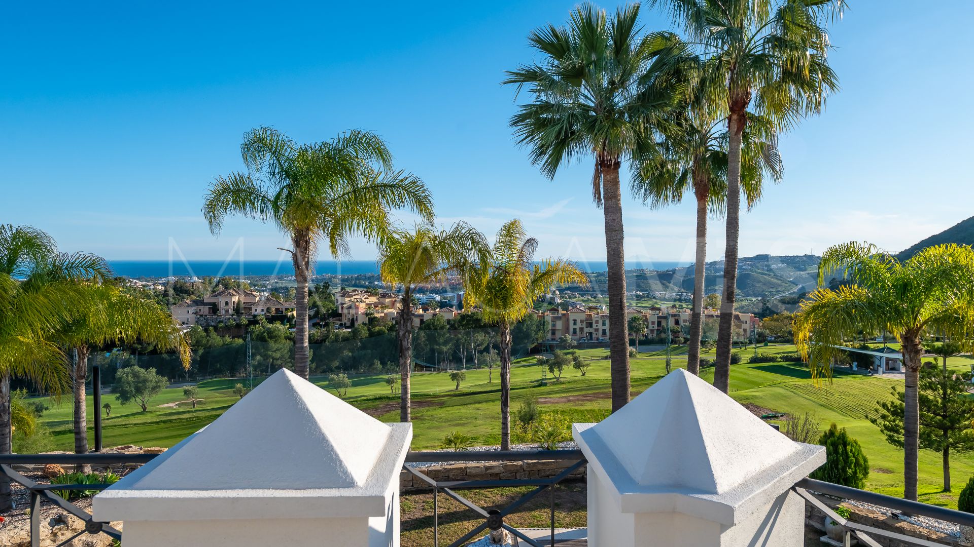 Villa for sale in Los Arqueros