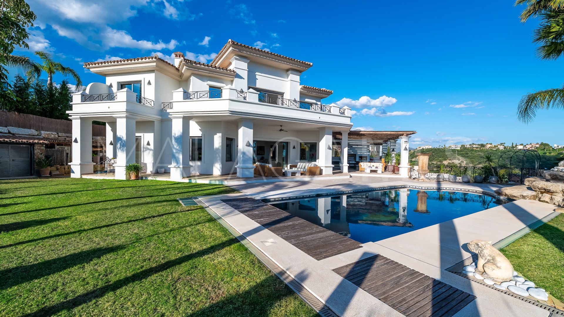 Villa for sale in Los Arqueros