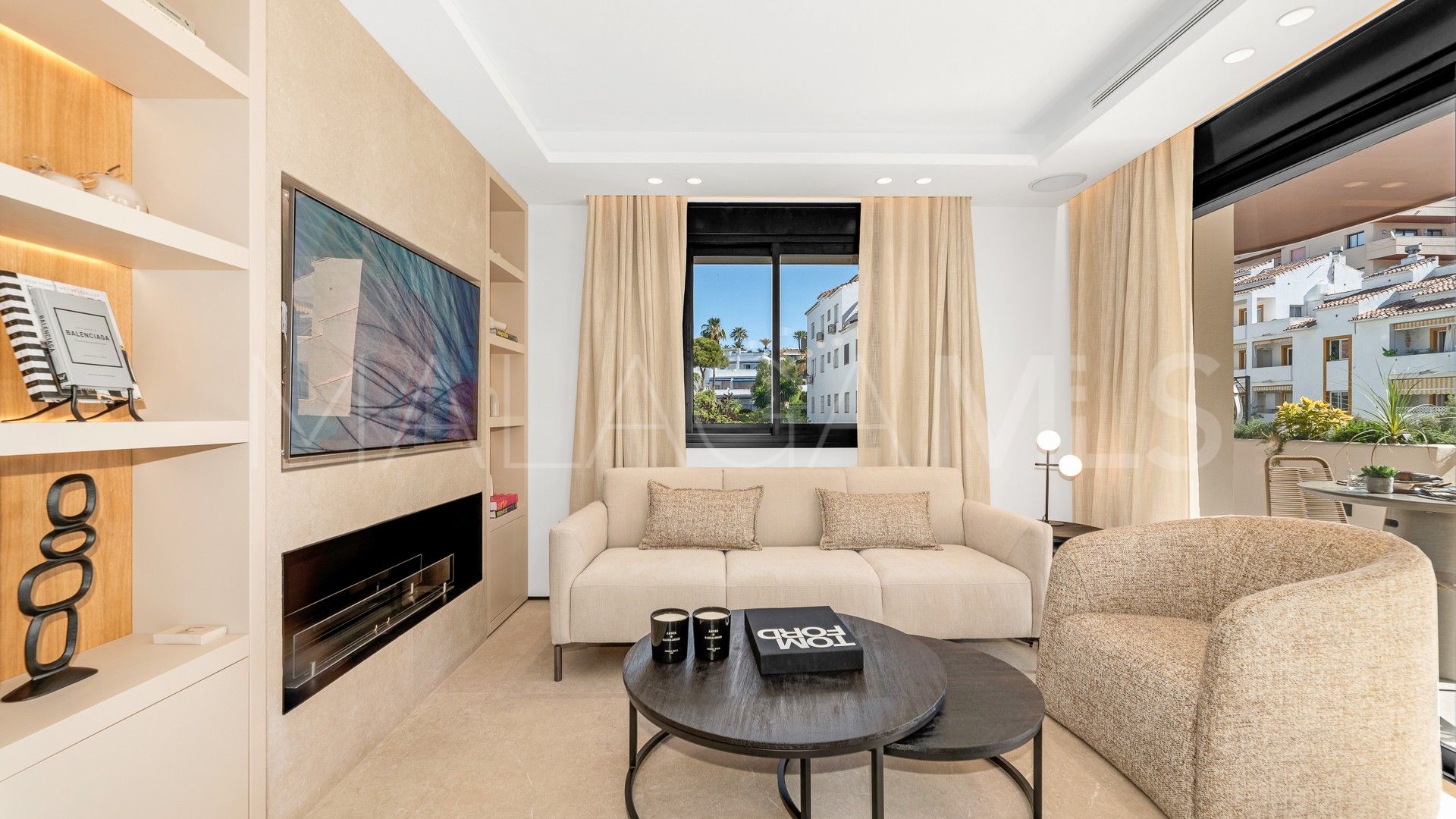 For sale apartment with 2 bedrooms in Marbella - Puerto Banus